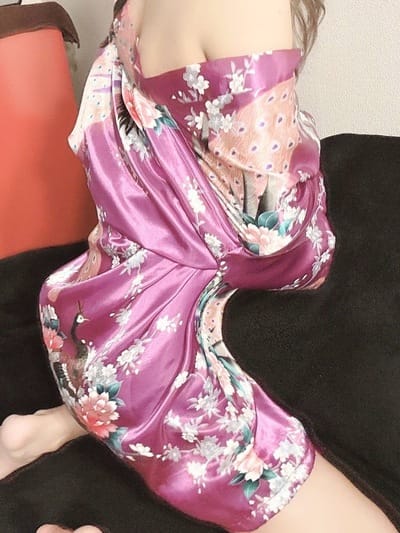 速水せいか「本日もご完売‼️」01/05(月) 17:51 | 速水せいかの写メ