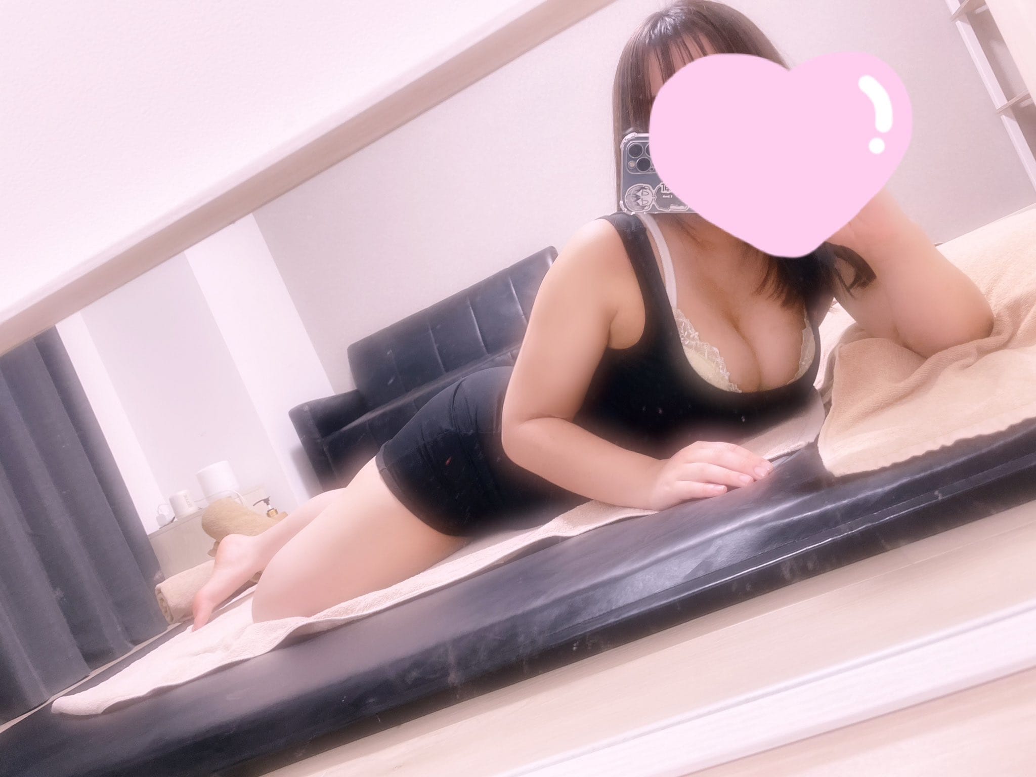 しおり「✔ ログインしました！」01/06(火) 17:26 | しおりの写メ