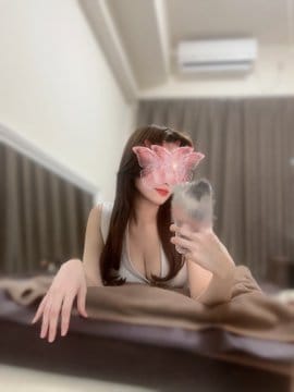 「あけましておめでとうございます❣️」01/06(火) 19:25 | 花城かれんの写メ