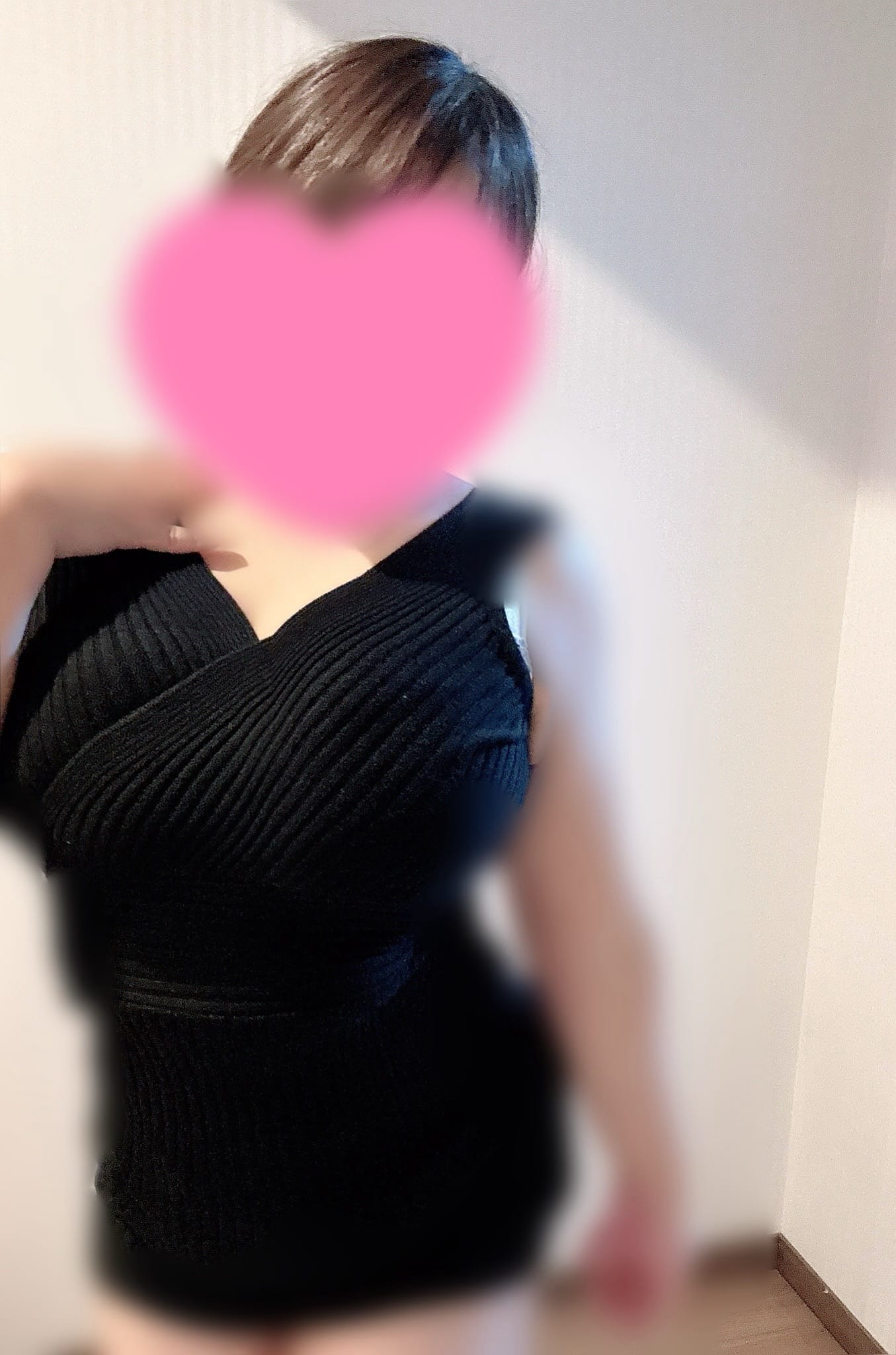 「20:00-出勤します♡」01/07(水) 08:58 | ゆりの写メ