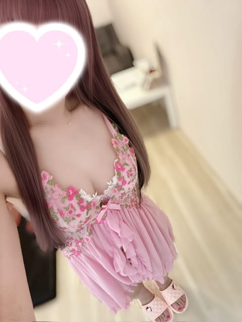 「出勤♡」01/09(金) 20:44 | ねねの写メ