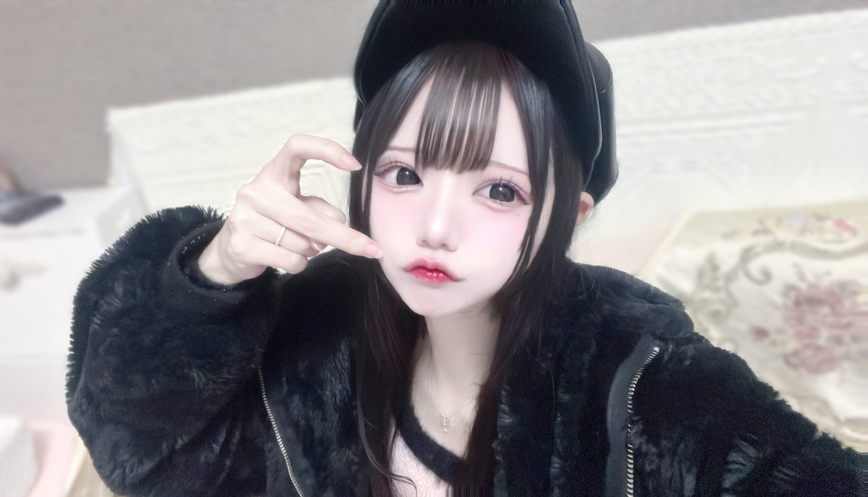 「しゅ！」01/10(土) 01:31 | 伊織の写メ日記