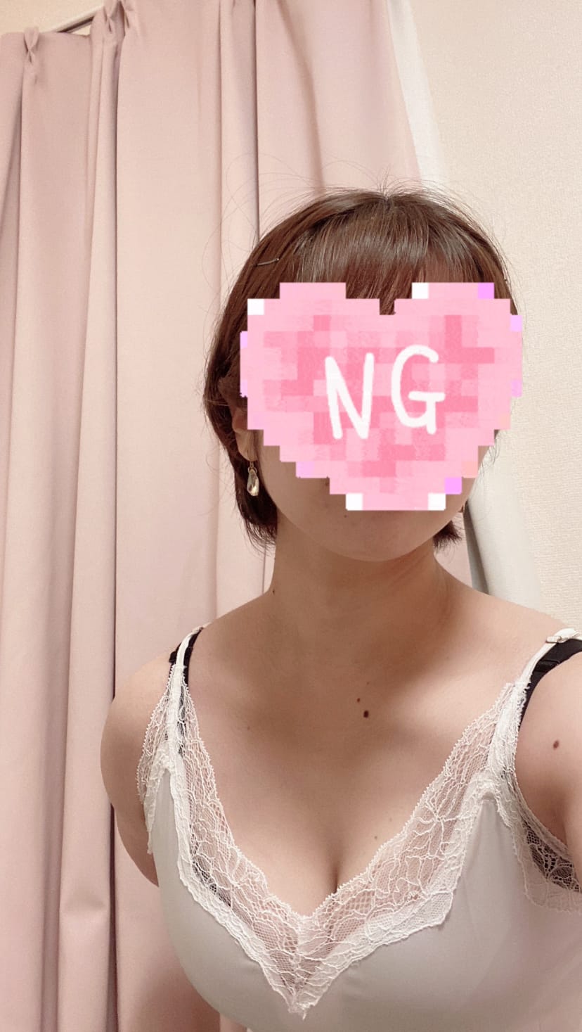 「れいらです！21時~出勤してるよ︎︎」01/10(土) 20:30 | れいらの写メ