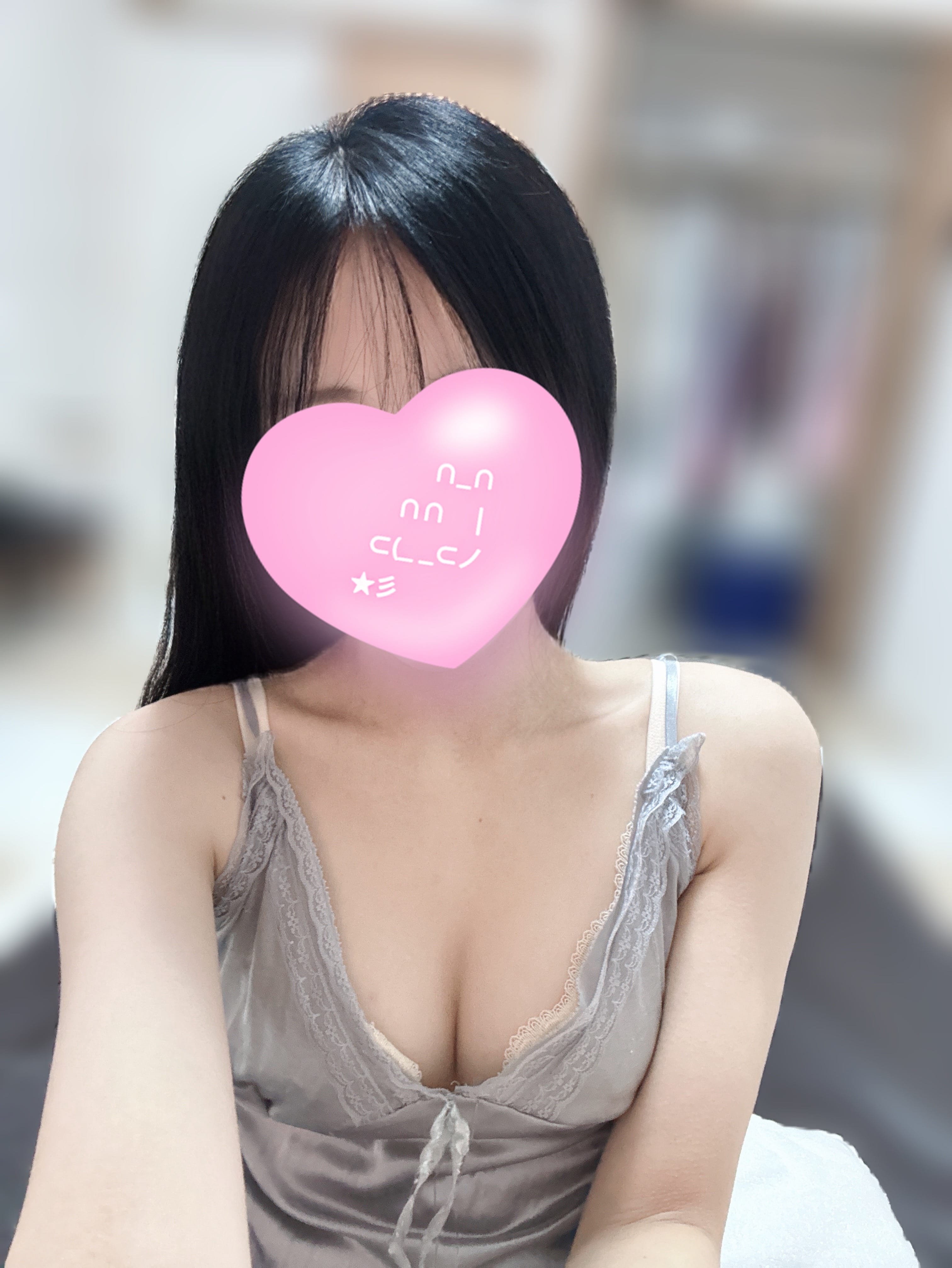 白石　あかね「ᐡ⸝⸝>  ̫ 