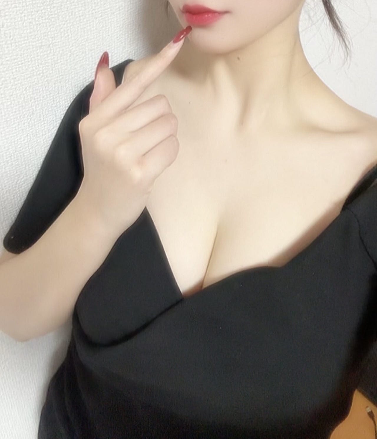 えりか「今日も1日おつかれさまです( ᵕᴗᵕ )♡」01/12(月) 20:00 | えりかの写メ