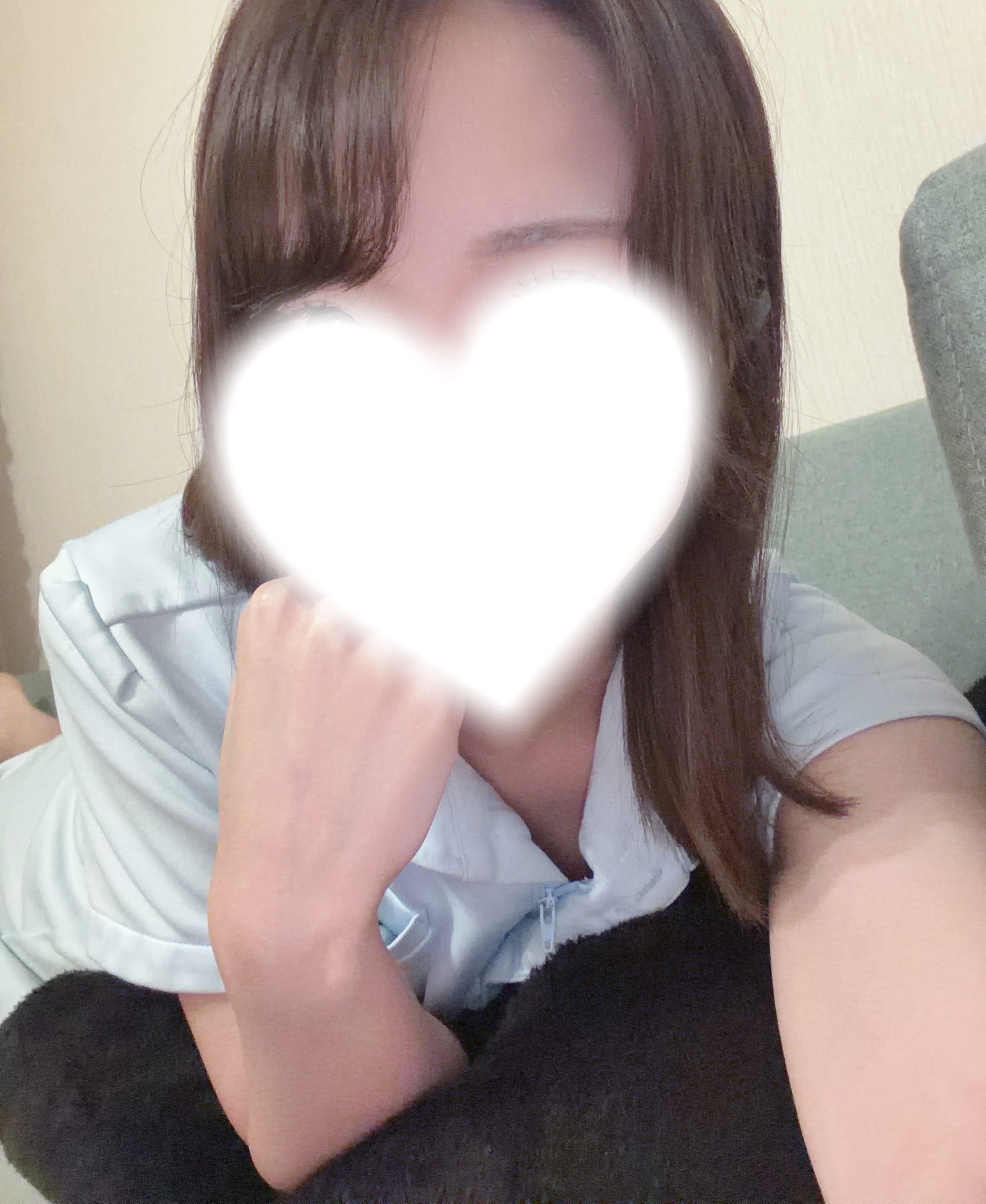 「出勤しました〜」01/14(水) 10:55 | 涼宮 おとはの写メ