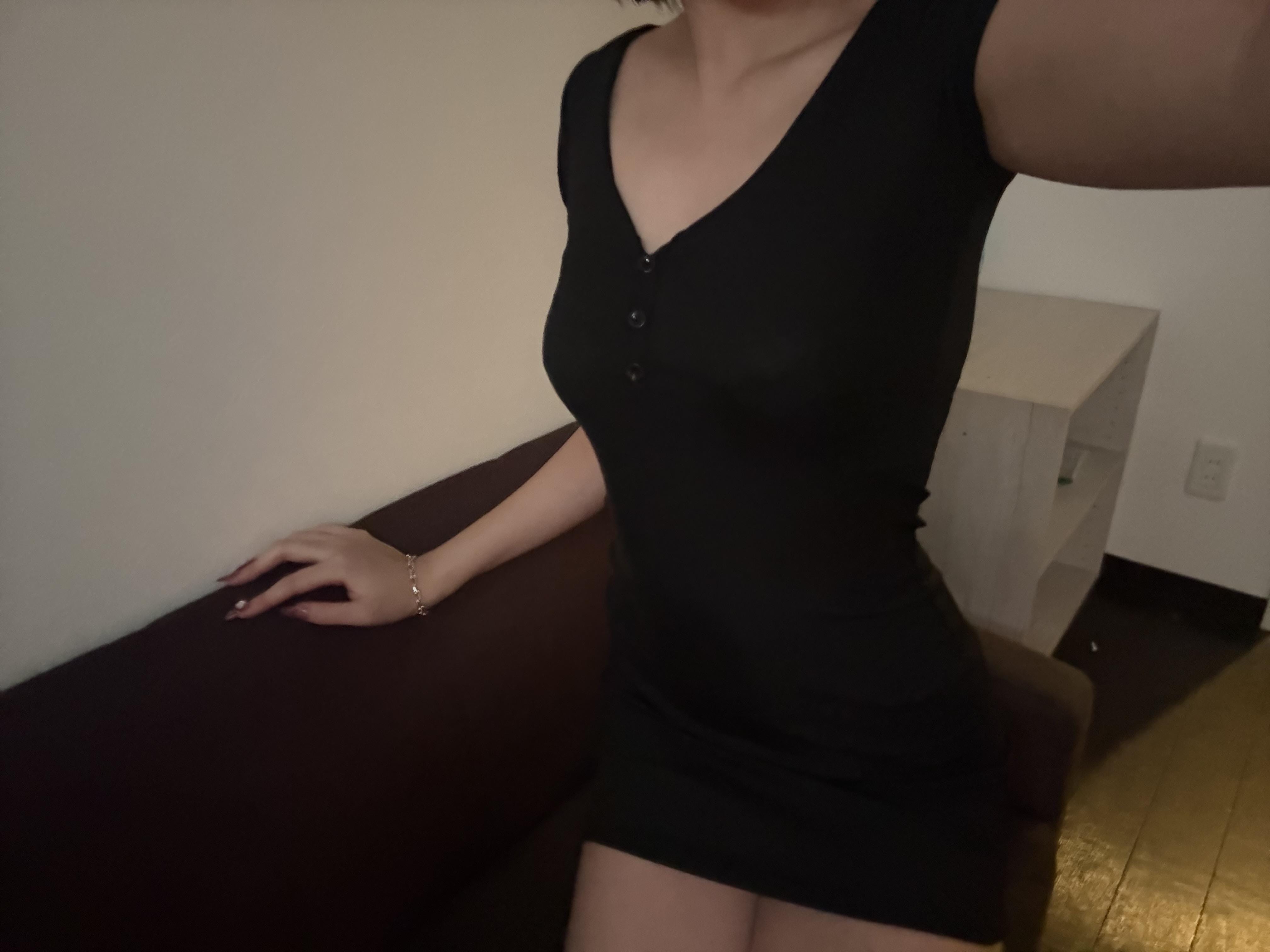 出勤してますよ