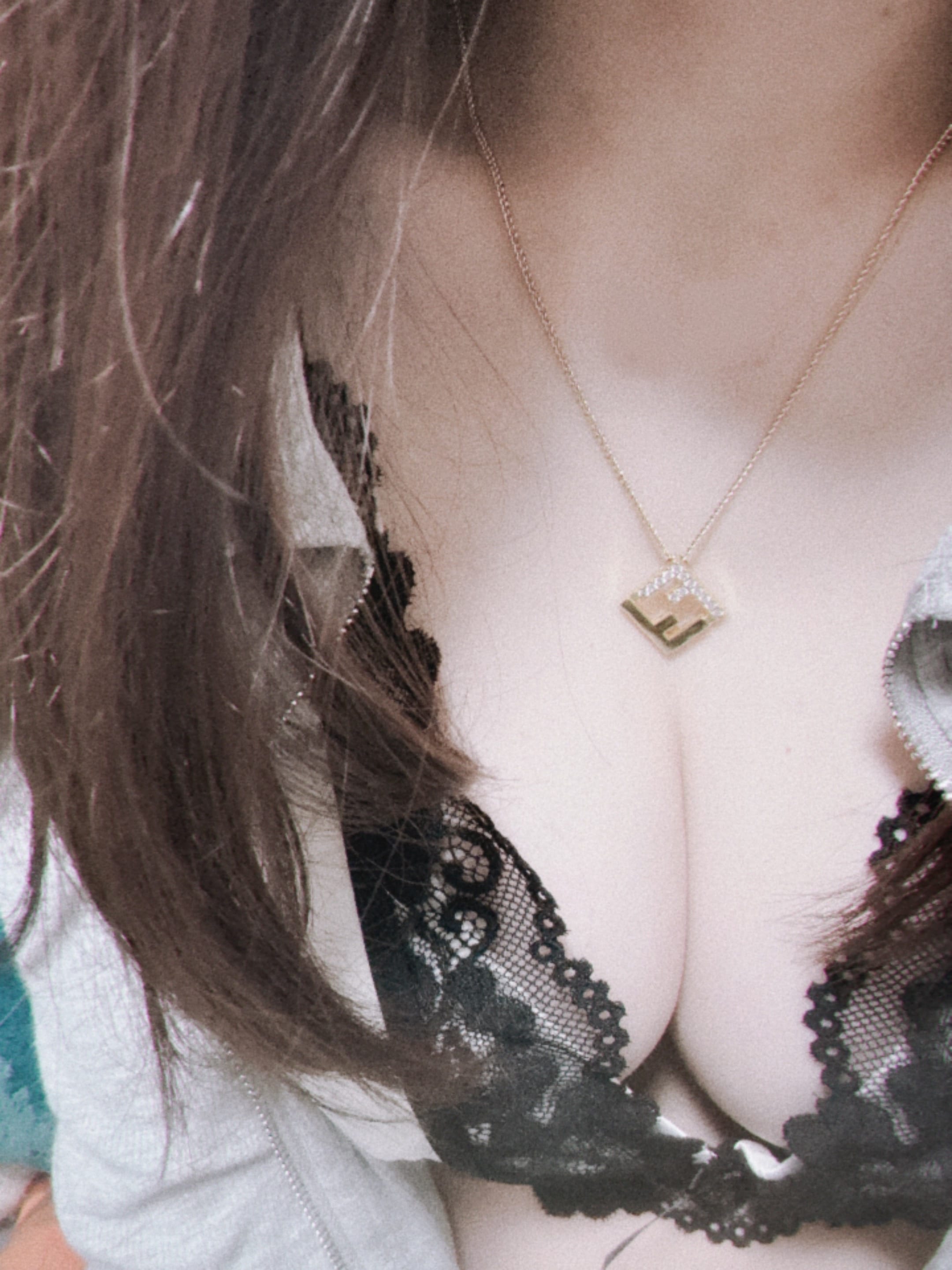 「15時からいます☺️」01/18(日) 15:29 | 朝霧冬芽の写メ