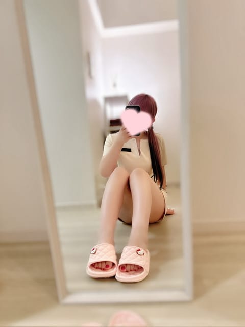 「出勤♡」01/21(水) 20:47 | ねねの写メ