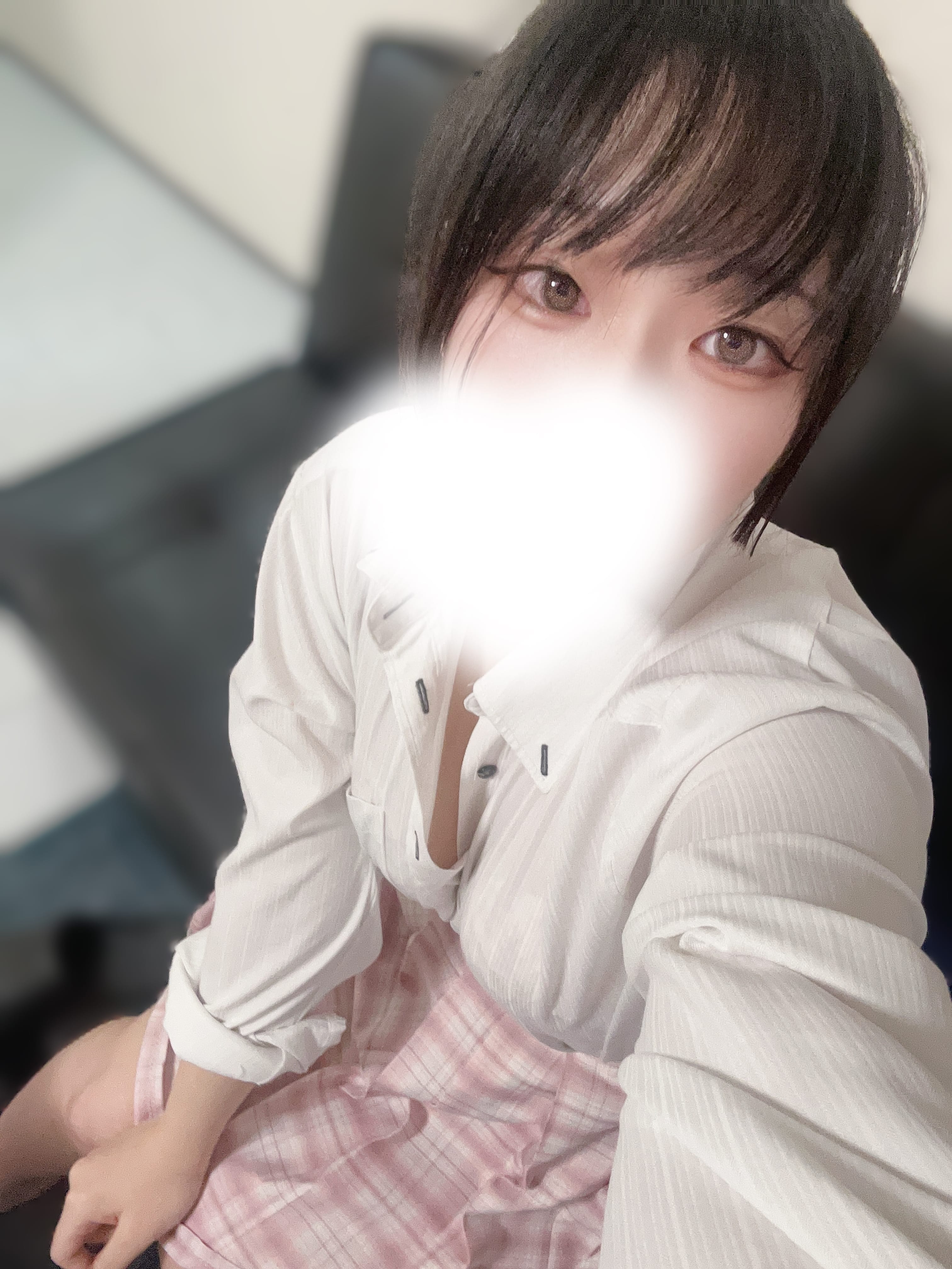 「出勤しました〜！」01/26(月) 18:04 | 波瀬 ひなのの写メ