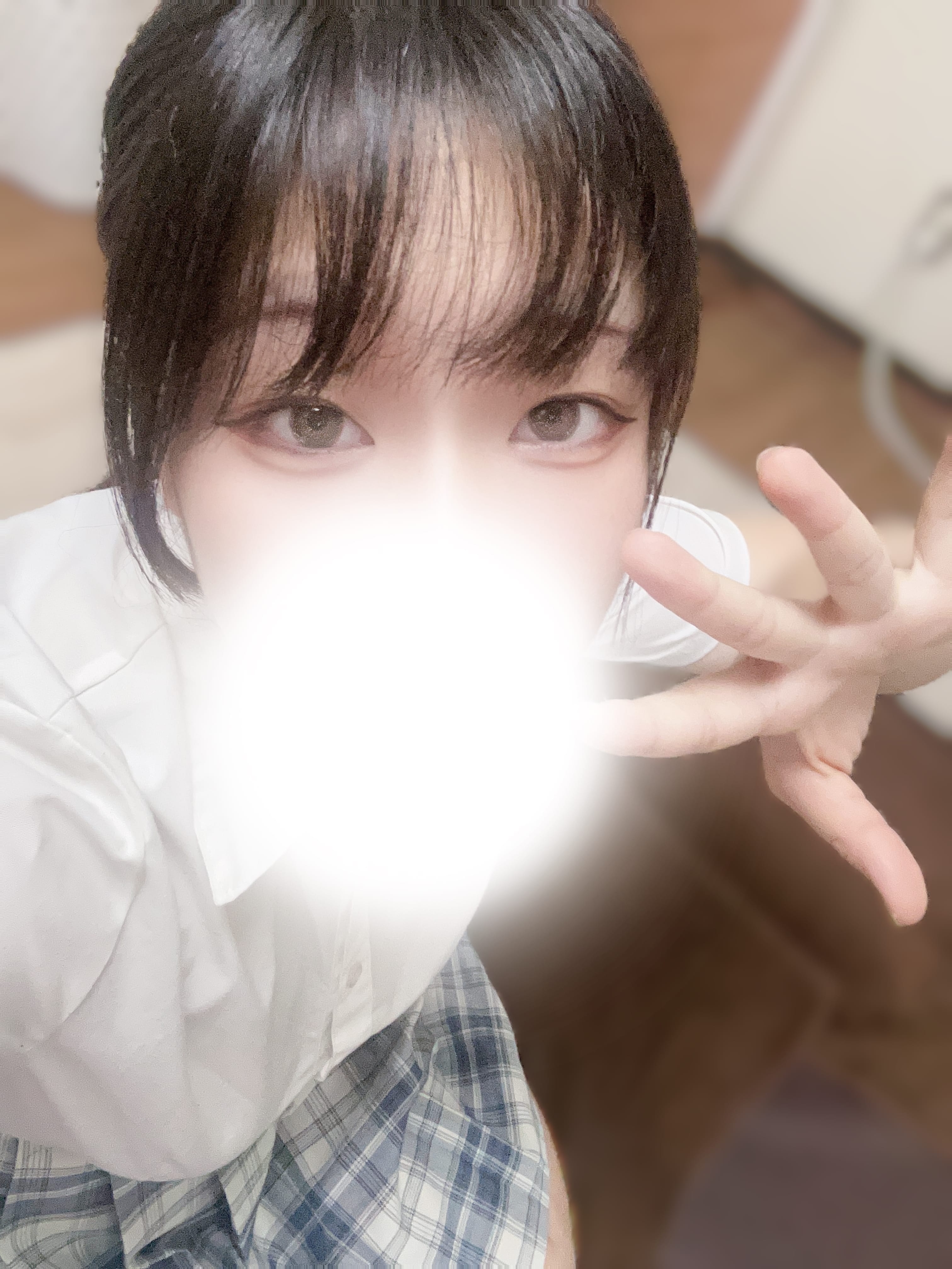 「出勤しました〜！」02/04(水) 18:39 | 波瀬 ひなのの写メ