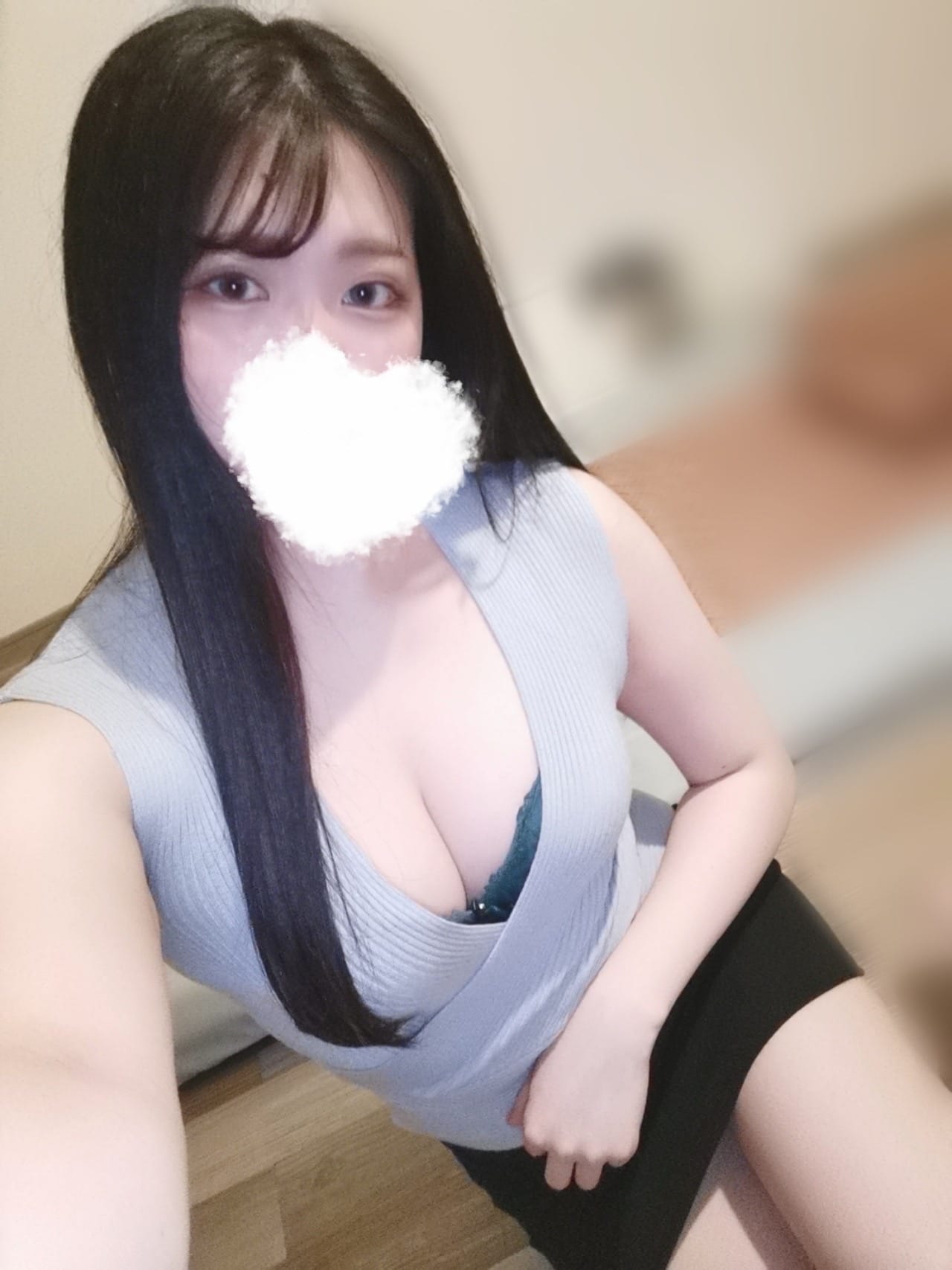 「出勤です♡」02/04(水) 20:43 | れいの写メ