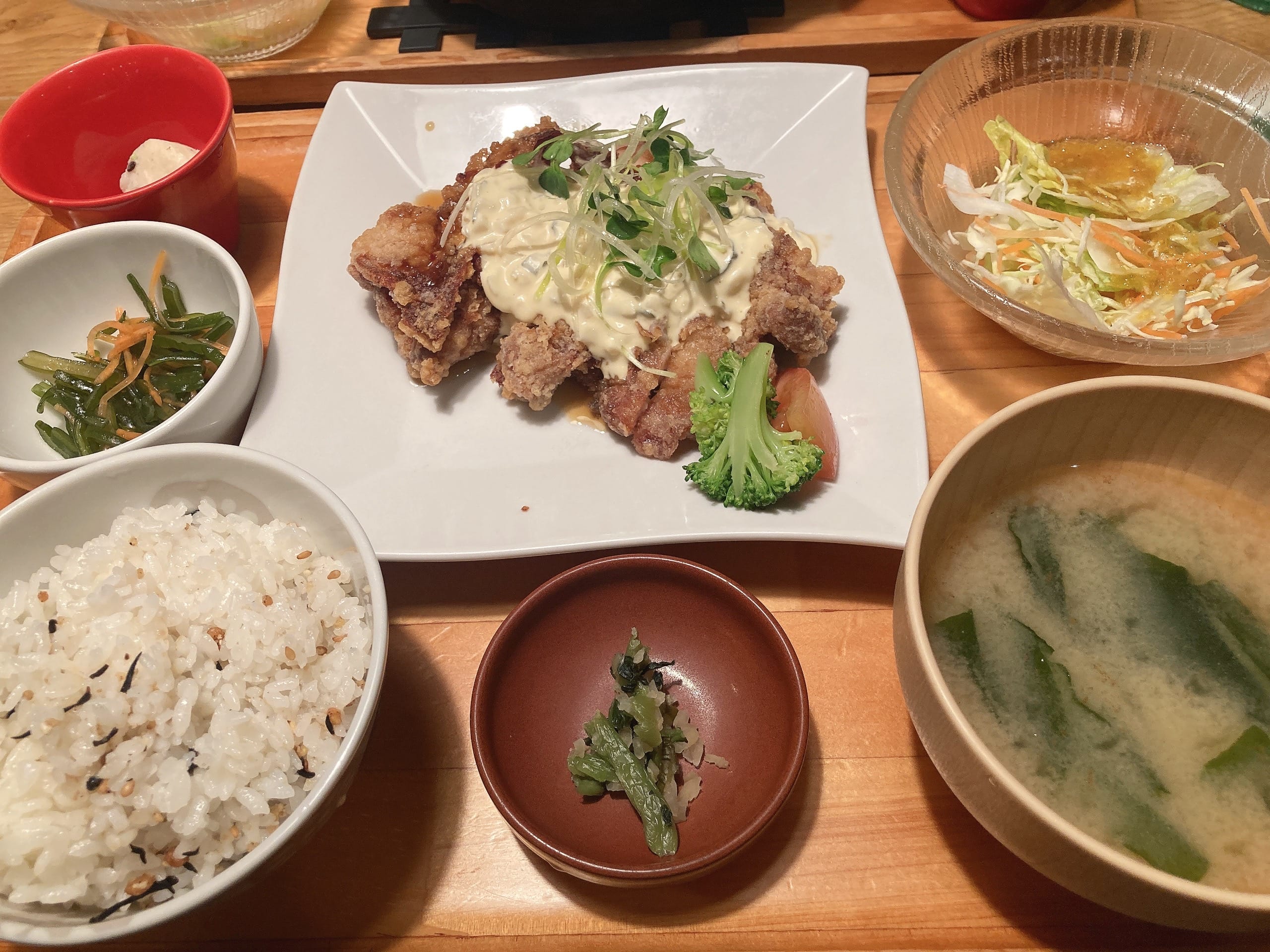 桜井 文香「こんにちは」02/05(木) 12:26 | 桜井 文香の写メ