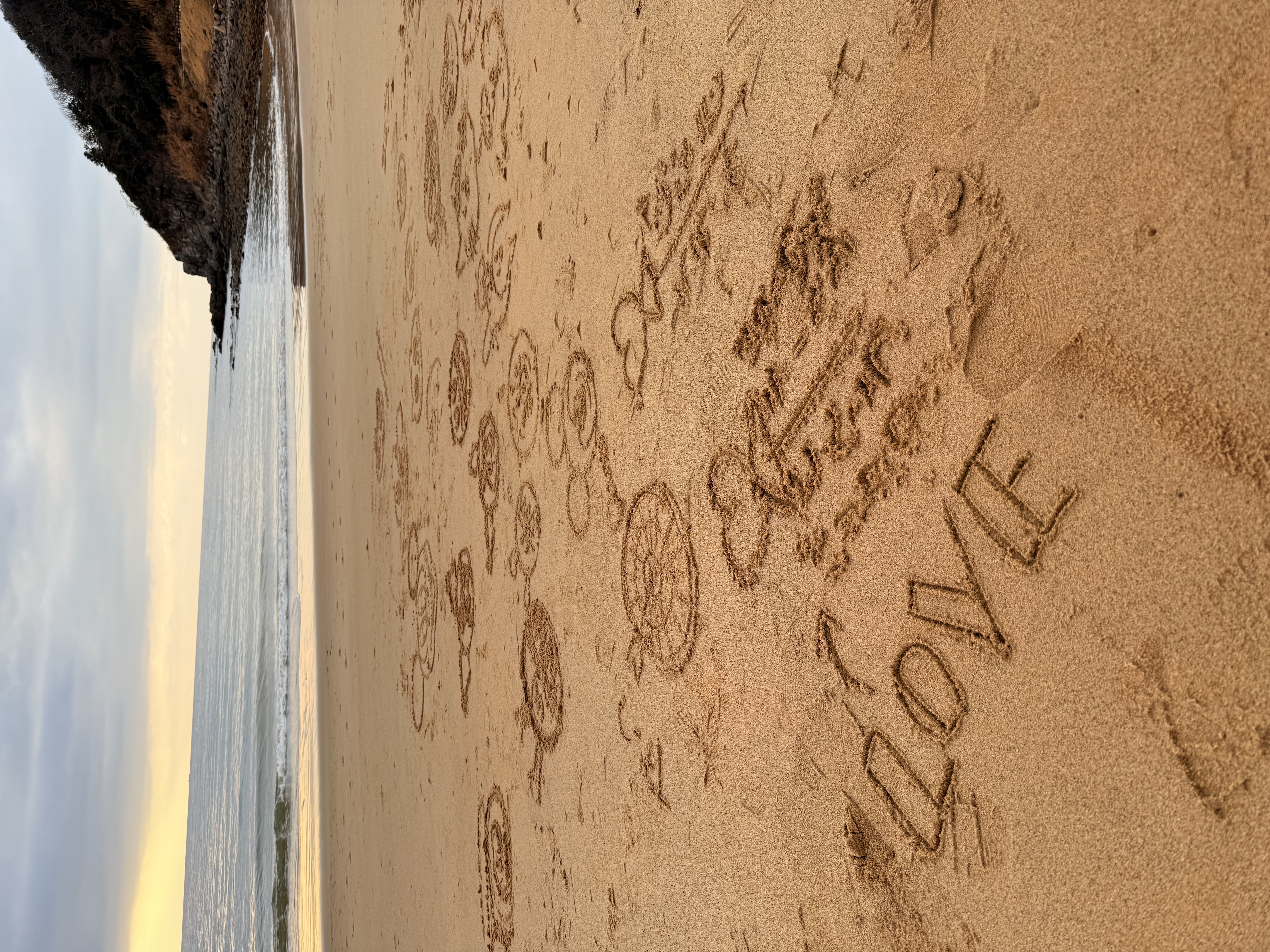 瑠凪-RUNA-「♡21時から25時♡」02/06(金) 20:02 | 瑠凪-RUNA-の写メ