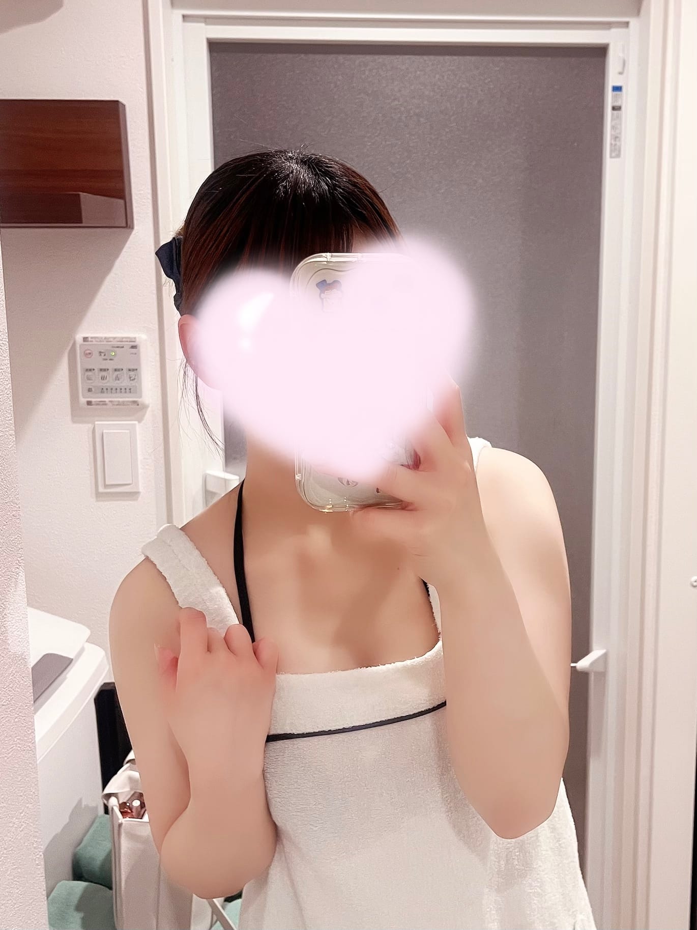 歩華-AYUKA-「21:00-❤︎」02/06(金) 21:01 | 歩華-AYUKA-の写メ