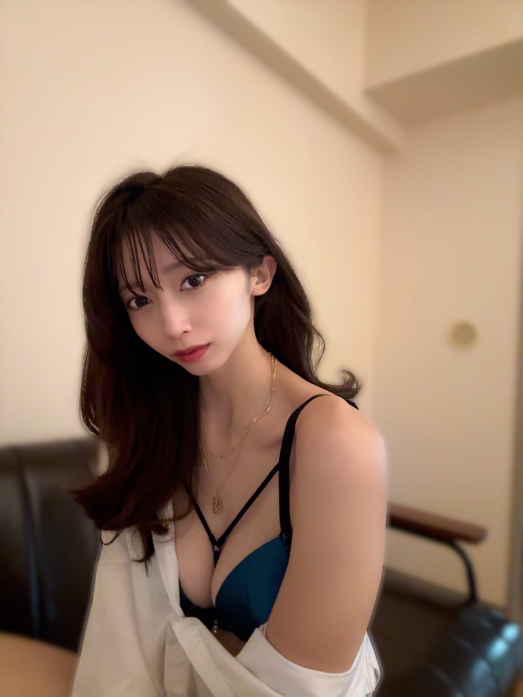 「雪とみなみの肌どっちが白い？」02/08(日) 12:57 | 加藤みなみの写メ