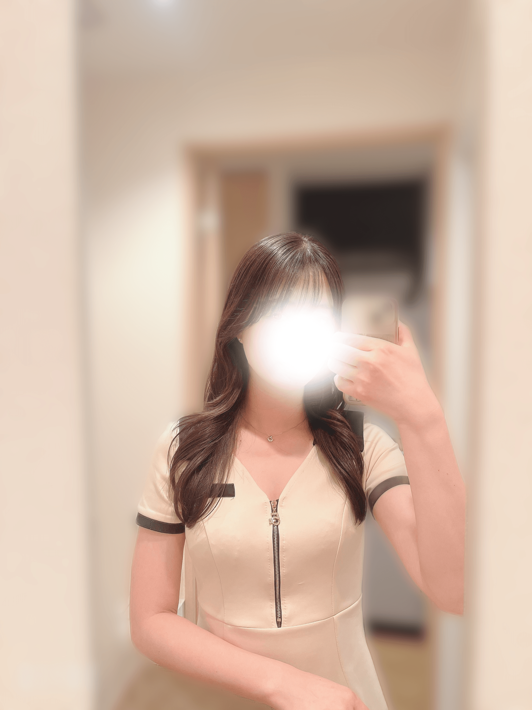 「21:00〜！」02/10(火) 19:21 | 秋（あき）-PLATINAの写メ