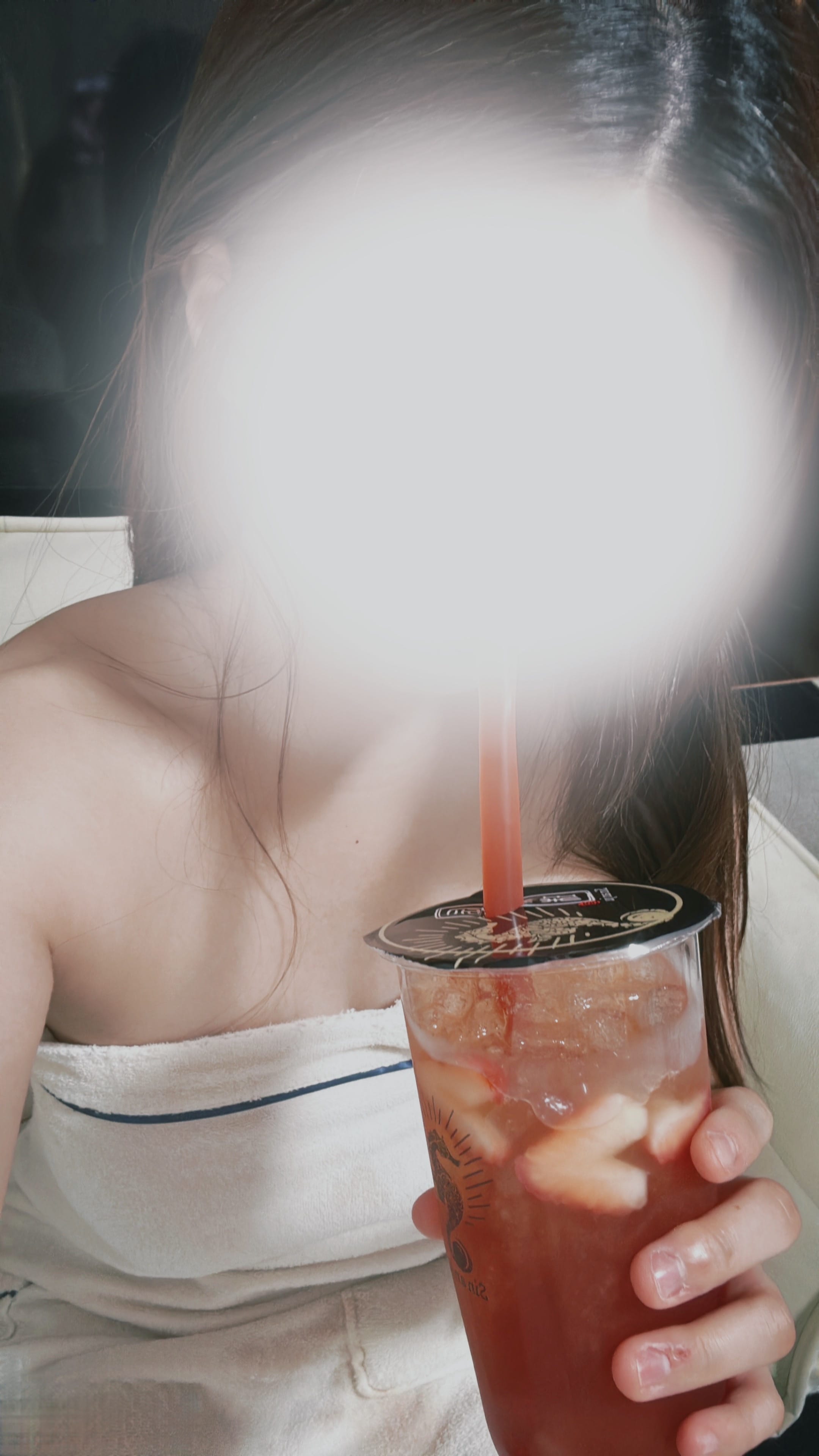 なこ-NAKO-「最近ハマってるのー」02/11(水) 02:13 | なこ-NAKO-の写メ