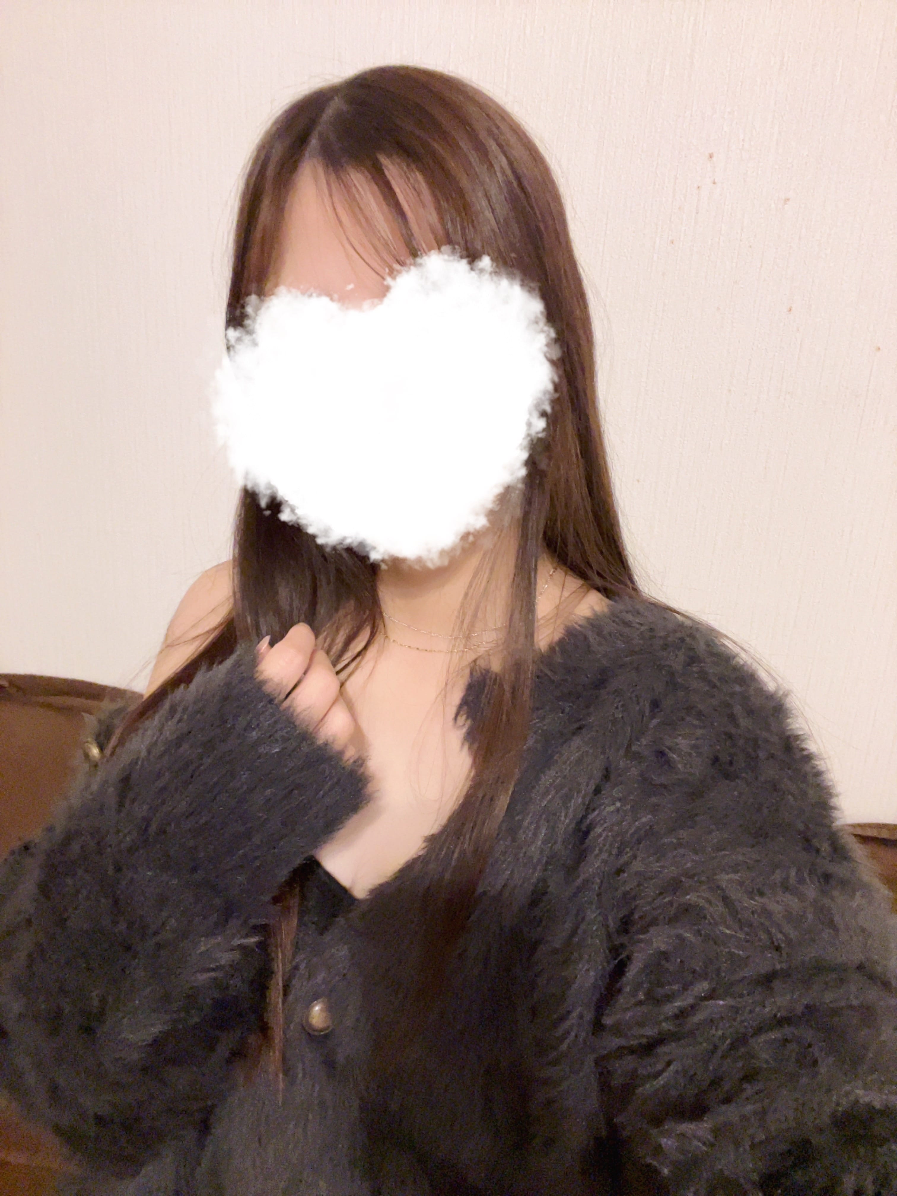 「雨なのか」02/11(水) 05:10 | 優木 はるなの写メ