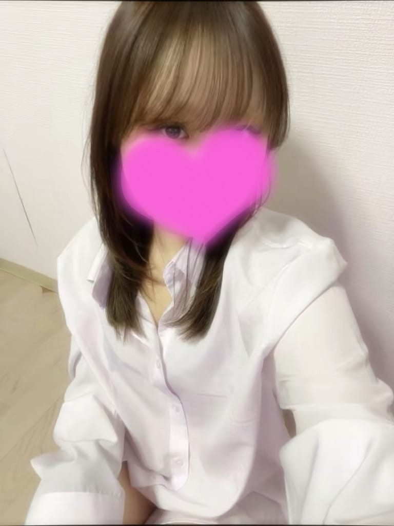 「出勤しました♪」02/13(金) 23:38 | 藤宮 るのの写メ