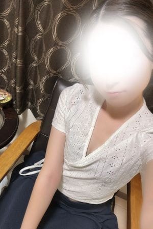 「心優しくおっとり癒し系♬」02/15(日) 13:21 | 柚木　こはるの写メ