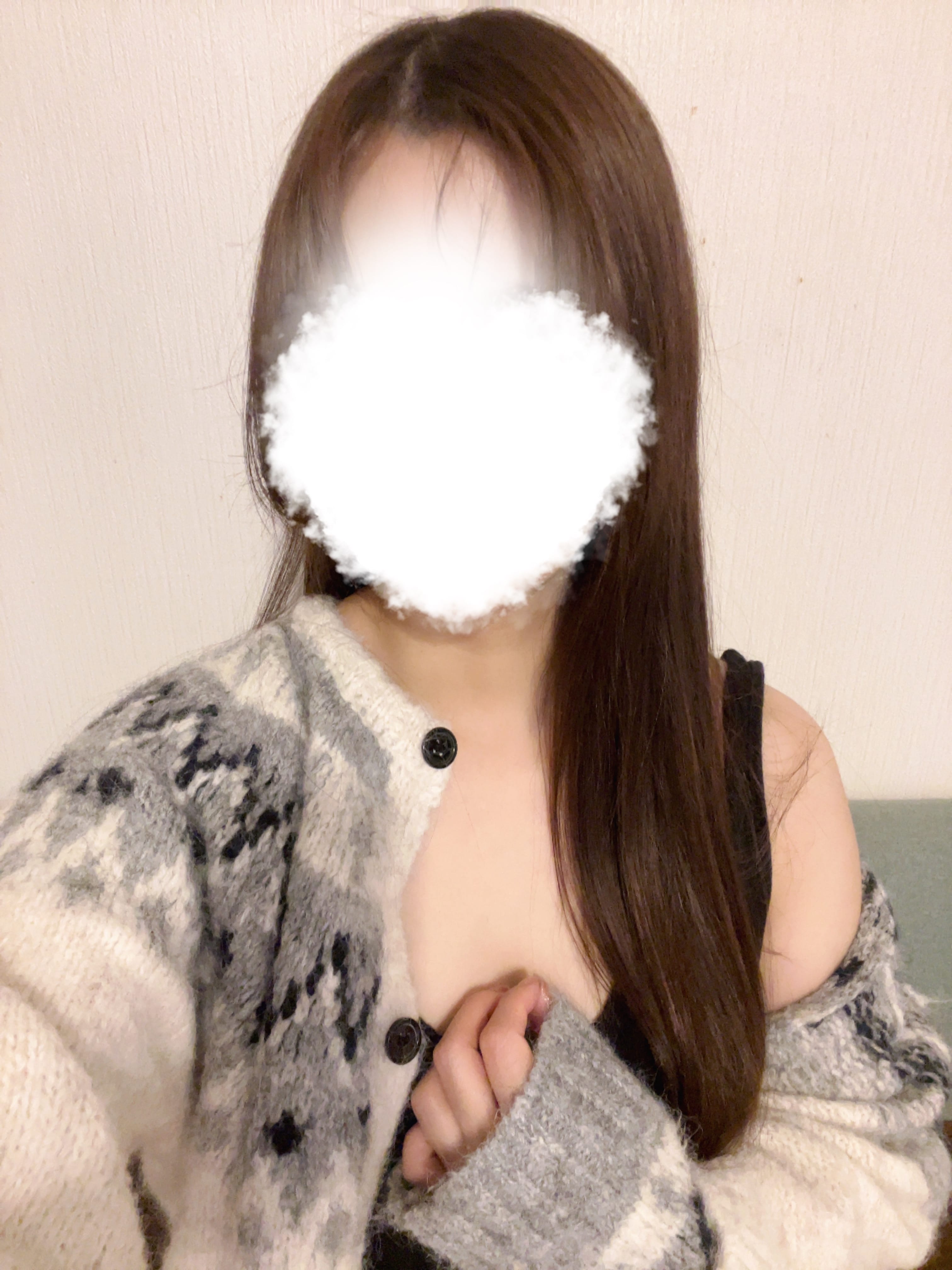 「さむいー！」02/17(火) 10:54 | 優木 はるなの写メ