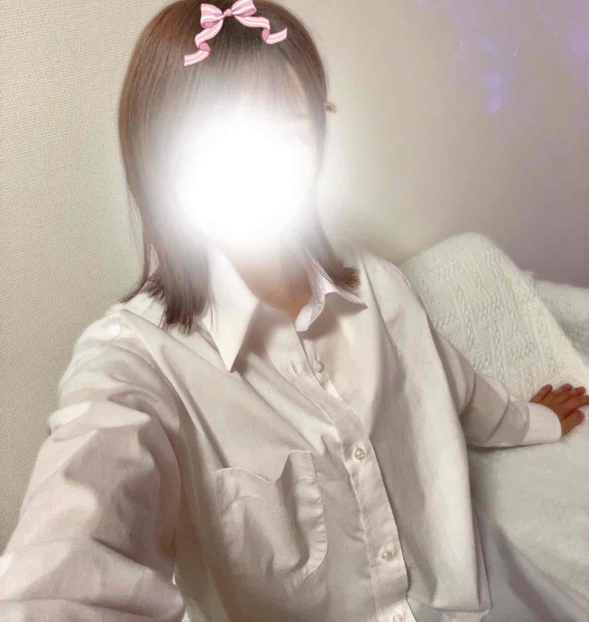 「20日！出勤します♡」02/20(金) 07:26 | 小桜 ななみの写メ