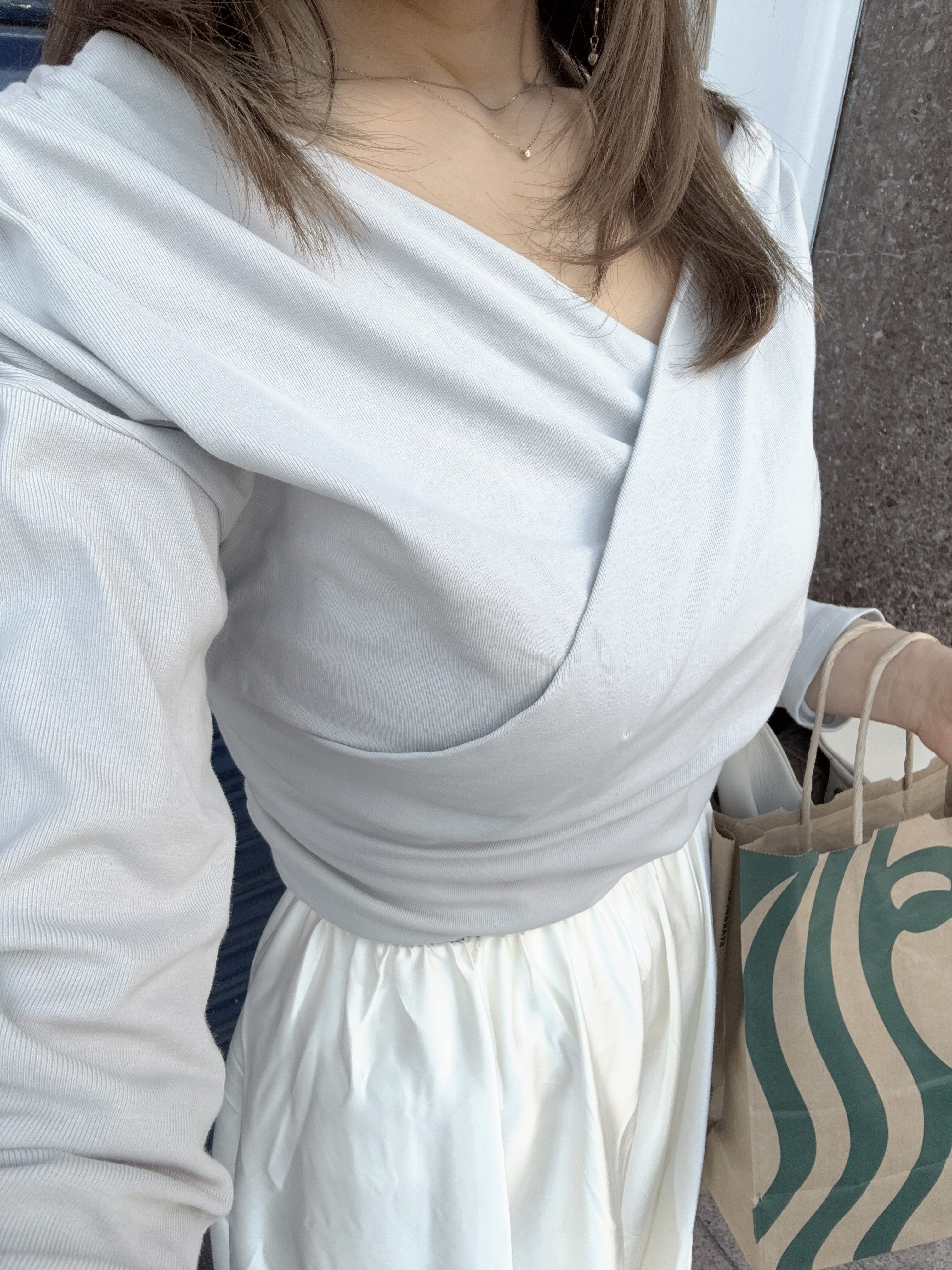 「春服♡」02/23(月) 23:40 | 西内　りんか(Premium)の写メ