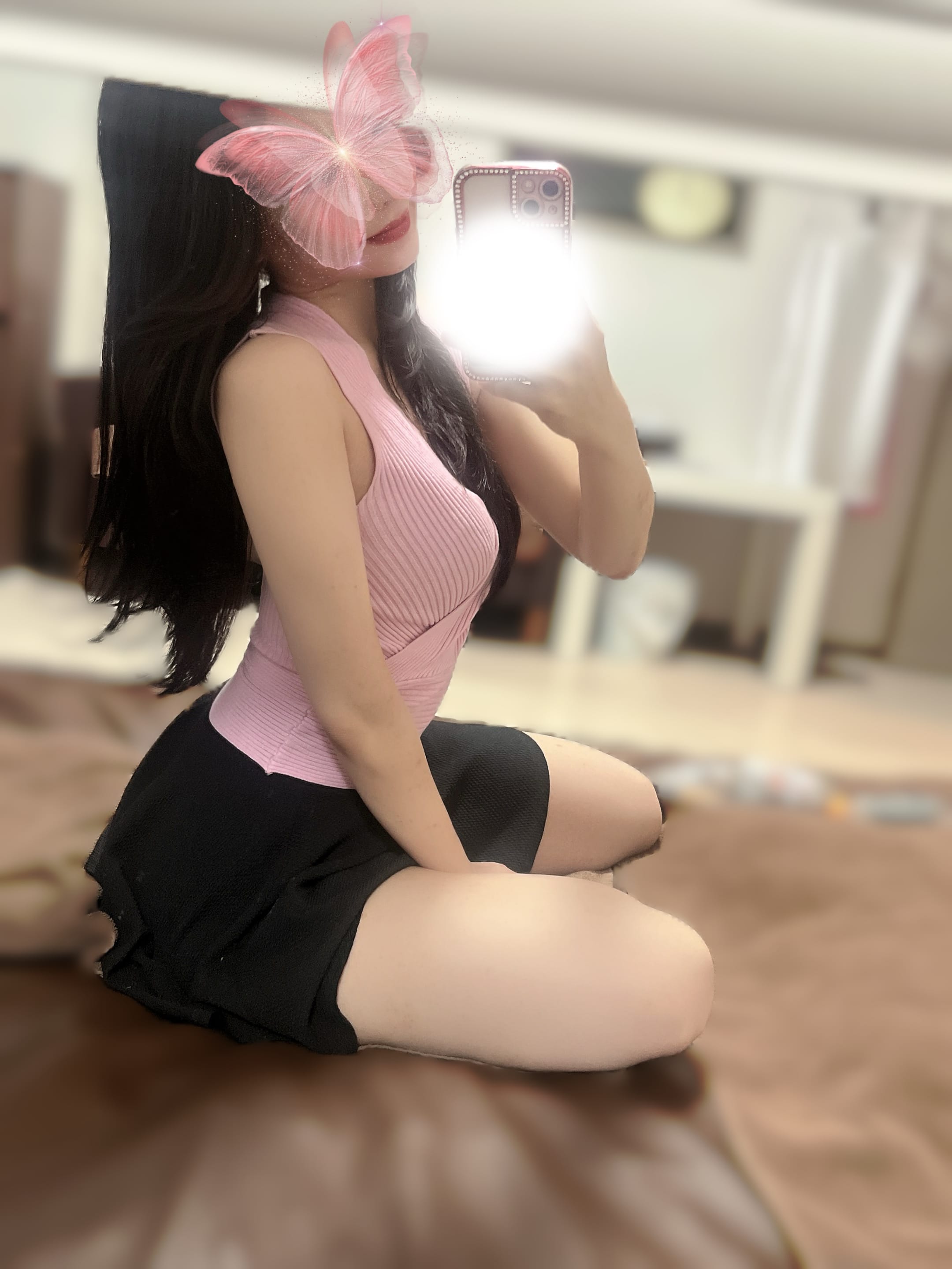 「出勤しました〜❣️」02/26(木) 12:31 | 花城かれんの写メ