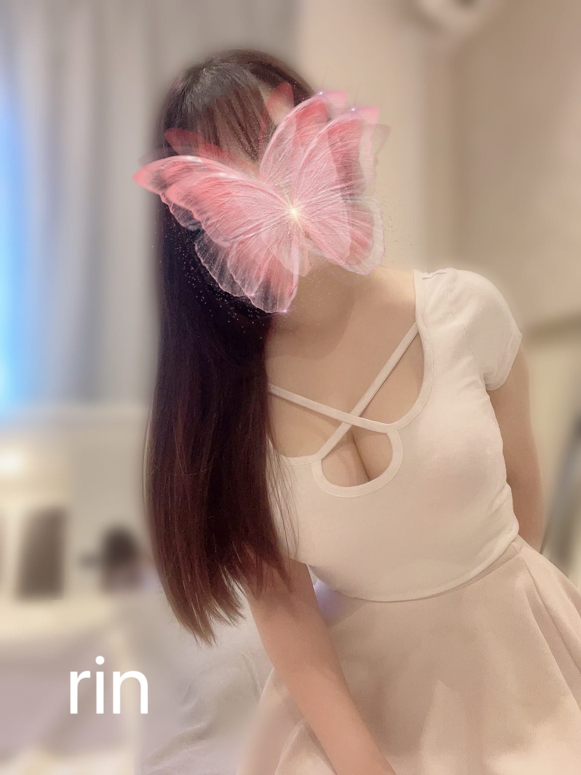 「2/28 11:00〜18:00で出勤♡」02/27(金) 12:17 | 白井りんの写メ