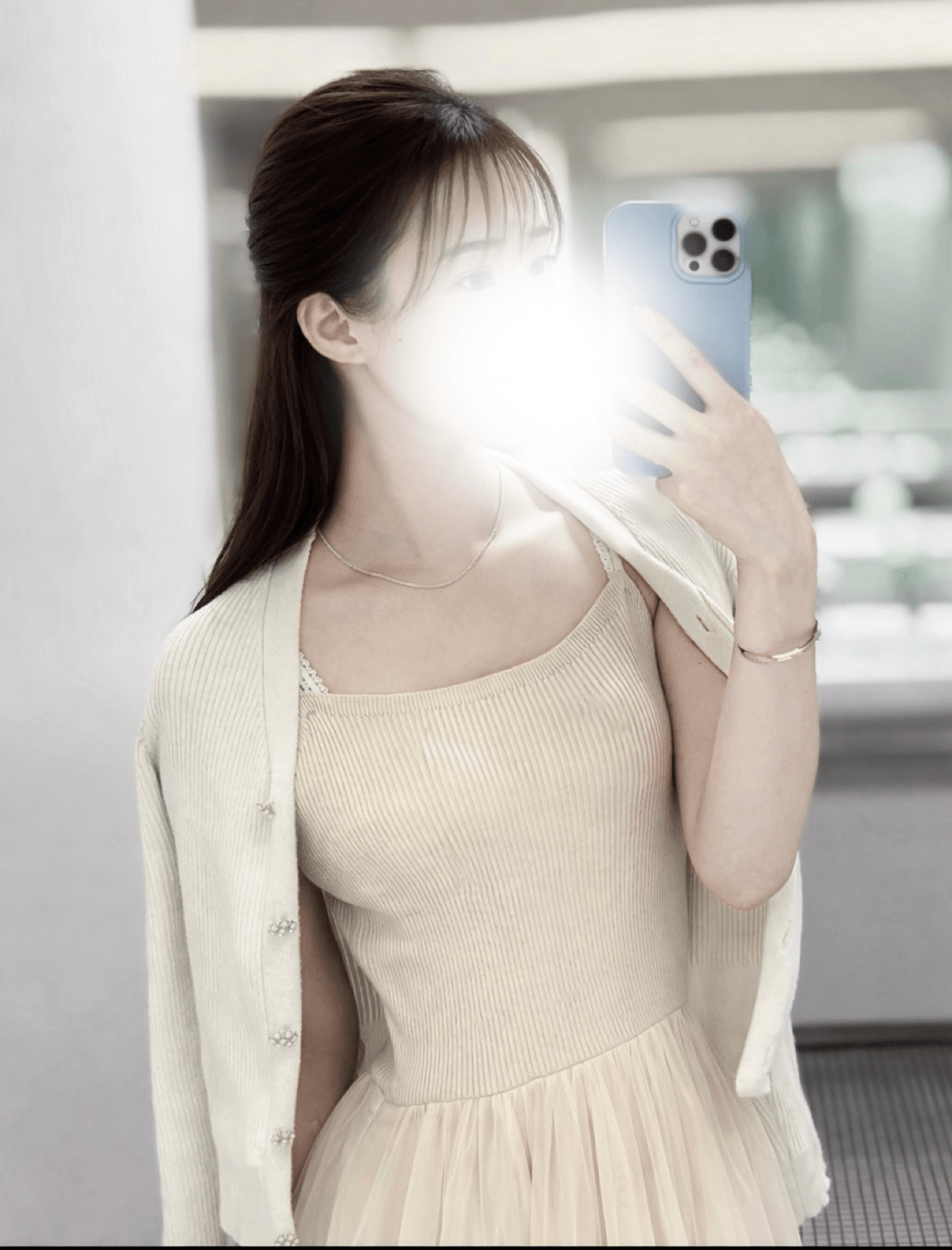 「3月もよろしくお願いいたします」03/02(月) 09:13 | 宮本かんなの写メ