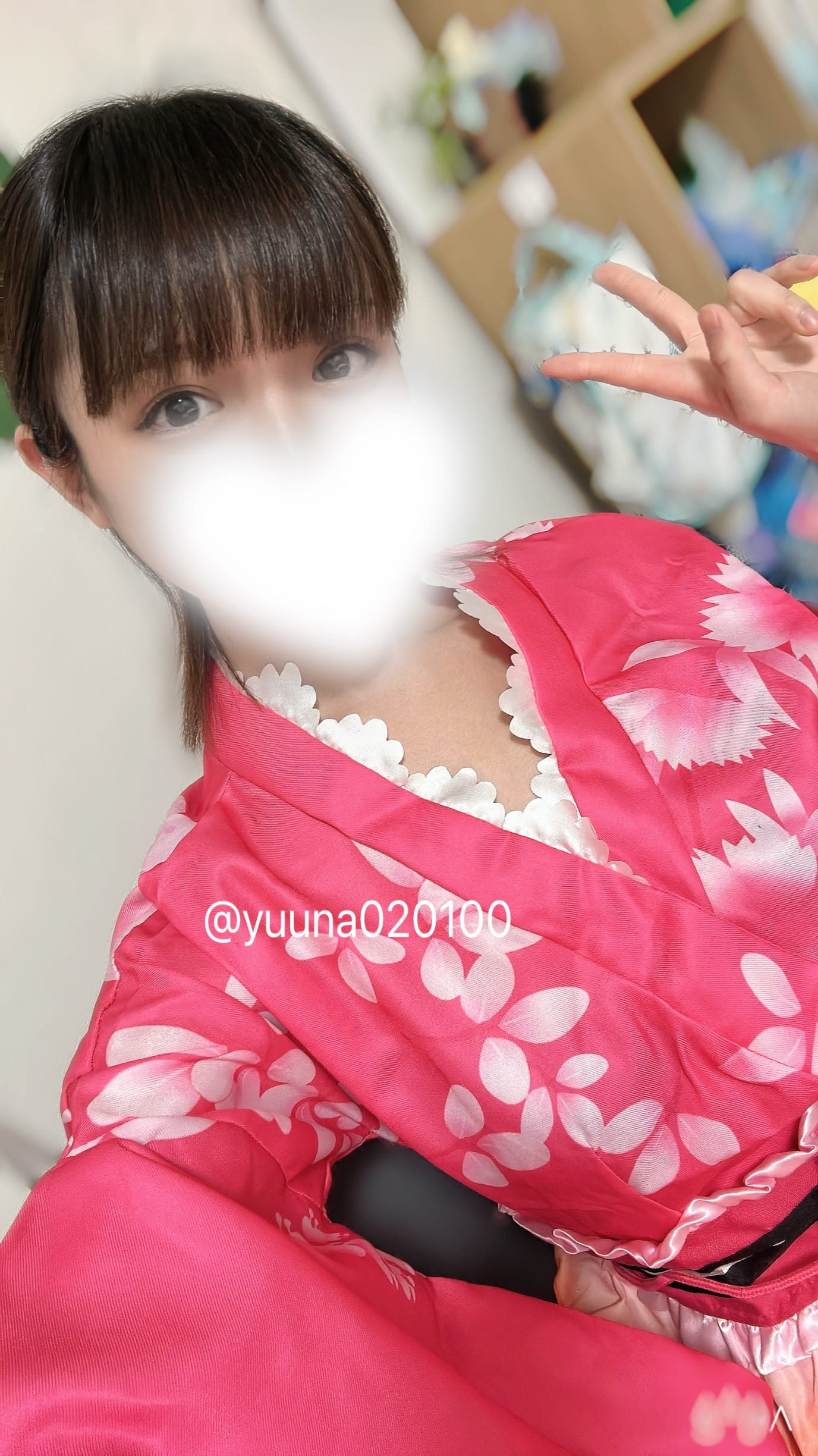 「こんばんは」03/05(木) 20:35 | 長野 ゆうなの写メ