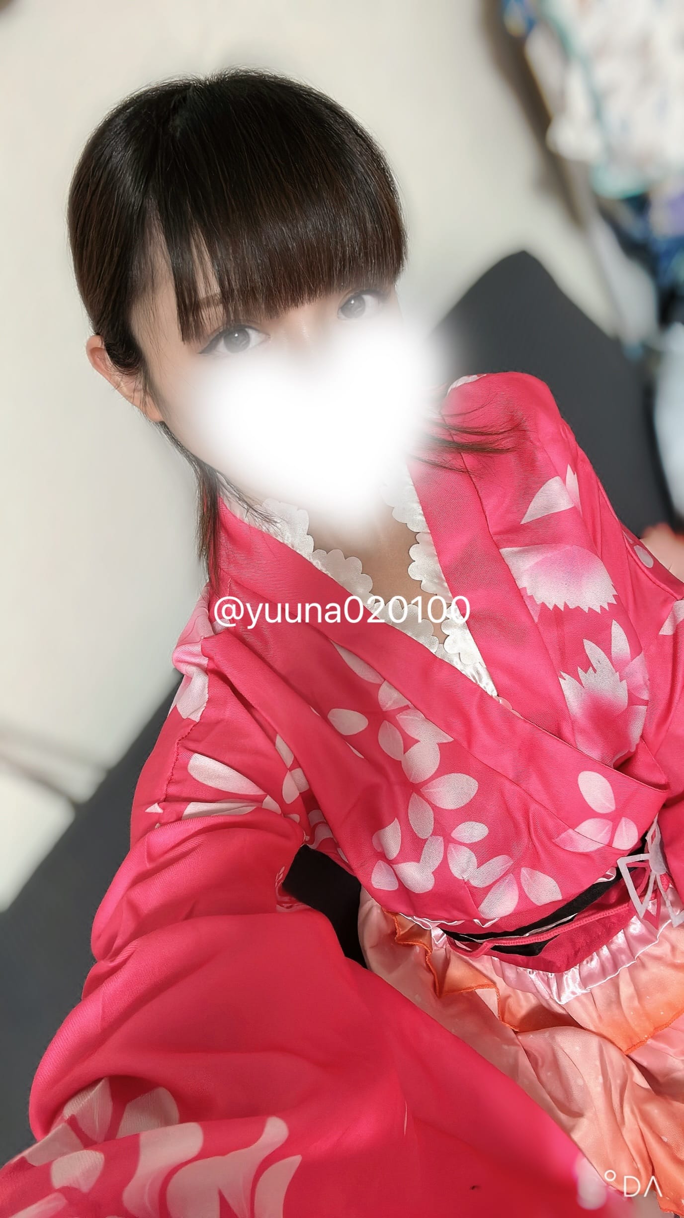 「こんばんは」03/06(金) 18:43 | 長野 ゆうなの写メ