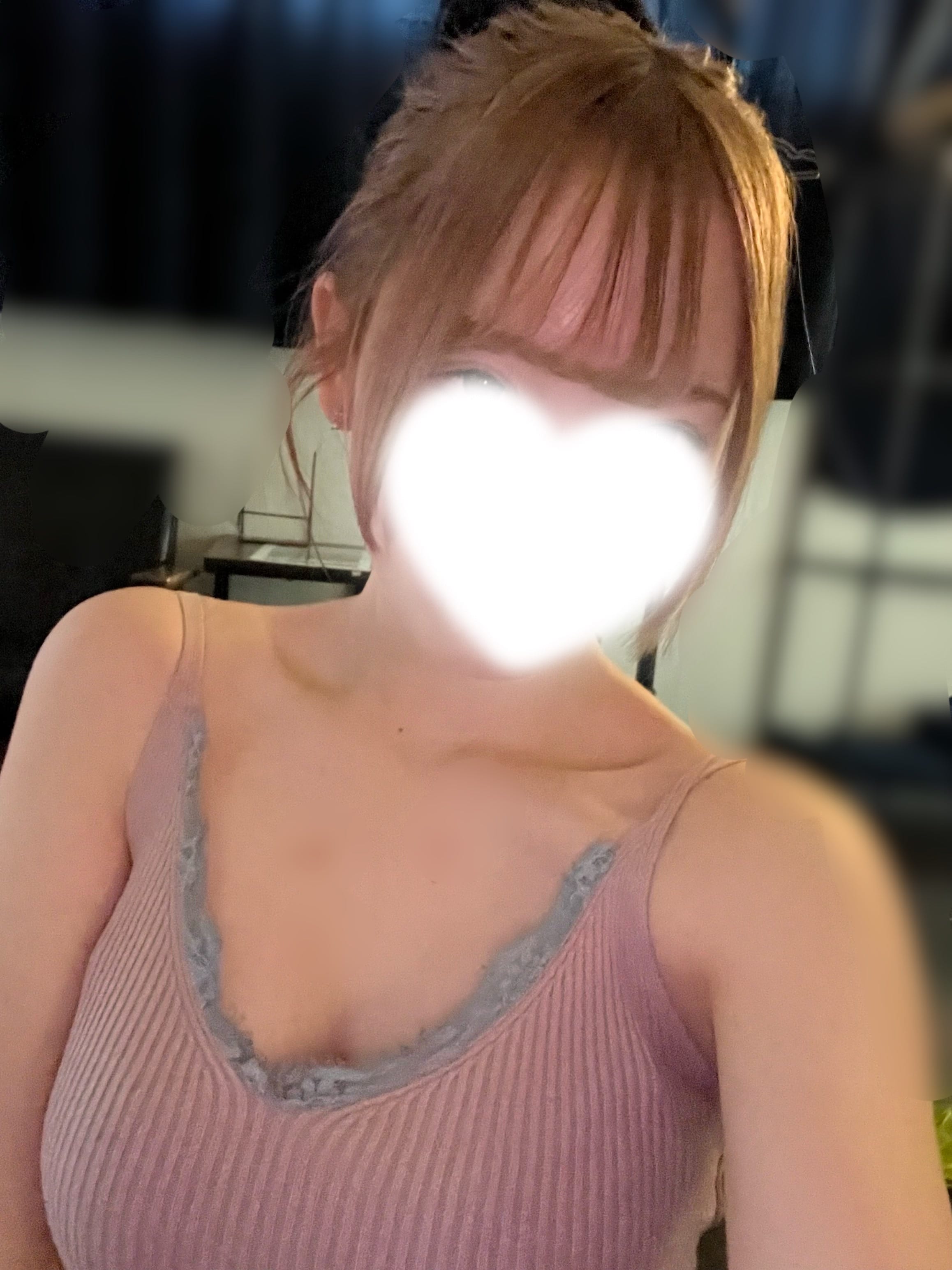 「出勤しました♪」03/07(土) 10:29 | 椛みれいの写メ日記