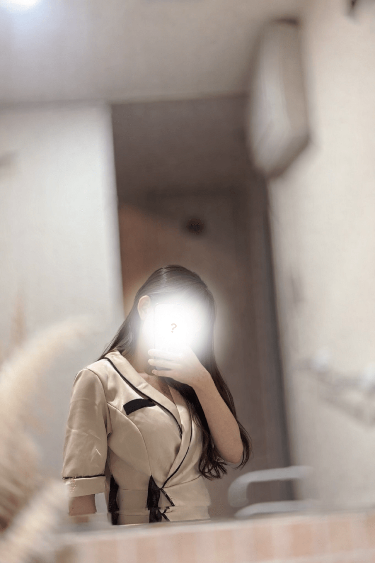 桃葉【 ももは 】「寒い:( ; ´꒳` ;):ｶﾞﾀ」03/07(土) 18:00 | 桃葉【 ももは 】の写メ