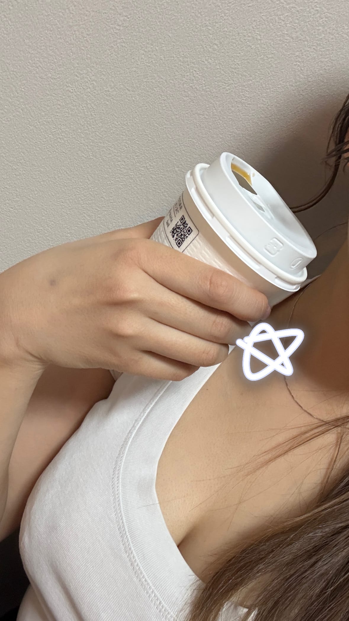 茉白〜ましろ「なんか手にあざできた！！」03/07(土) 22:25 | 茉白〜ましろの写メ