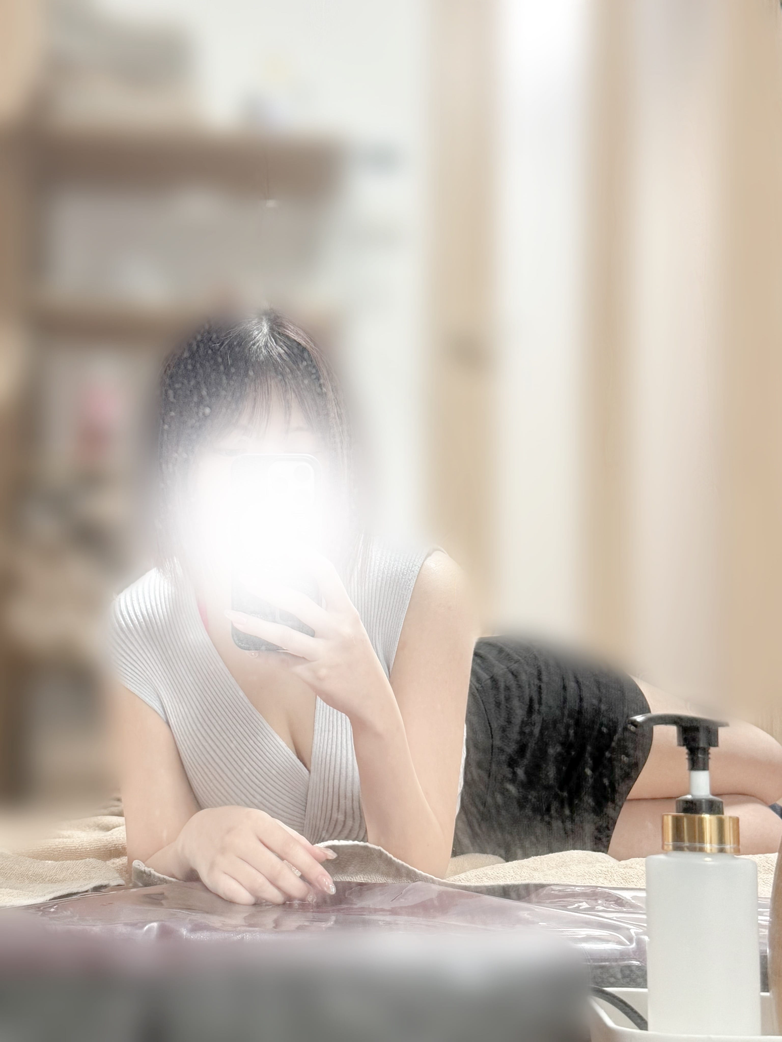 「出勤してます˖ ࣪⊹」03/11(水) 14:58 | 朝妃りあの写メ日記