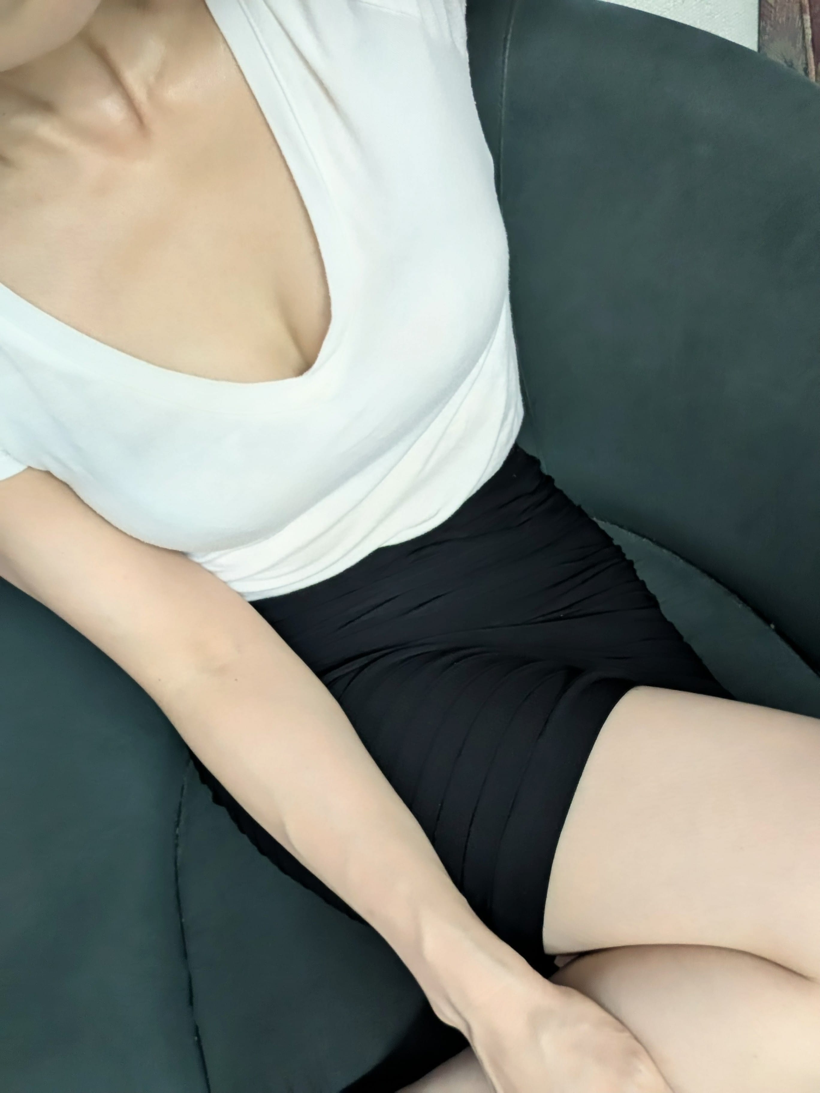 ツバキ「出勤」03/11(水) 20:48 | ツバキの写メ