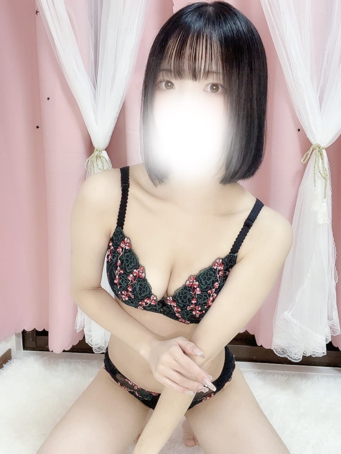 「髪切ったよ✂️‎‎」03/14(土) 00:04 | 雪咲　ひなたの写メ