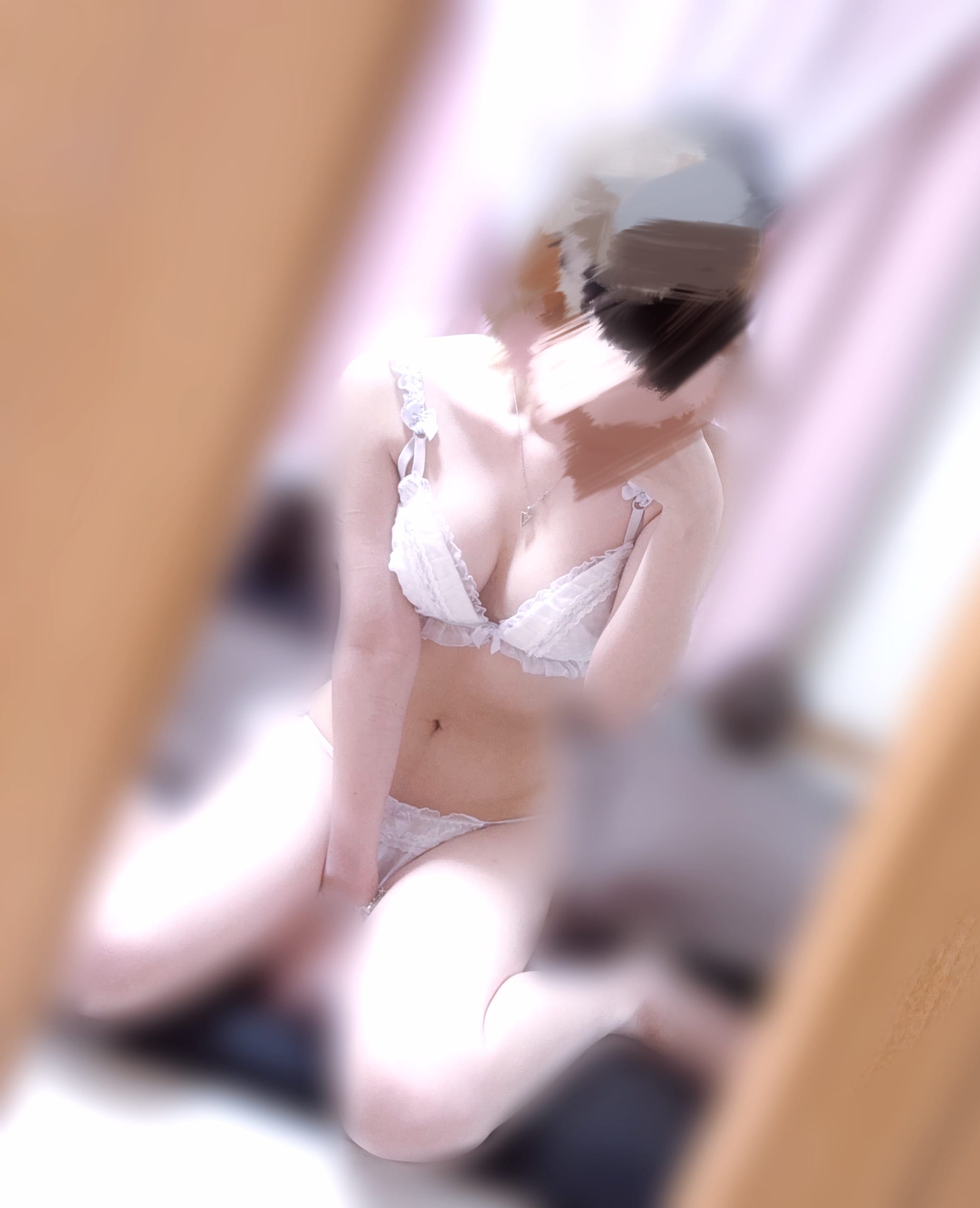 「いるよ〜」03/15(日) 19:41 | 空（そら）の写メ日記