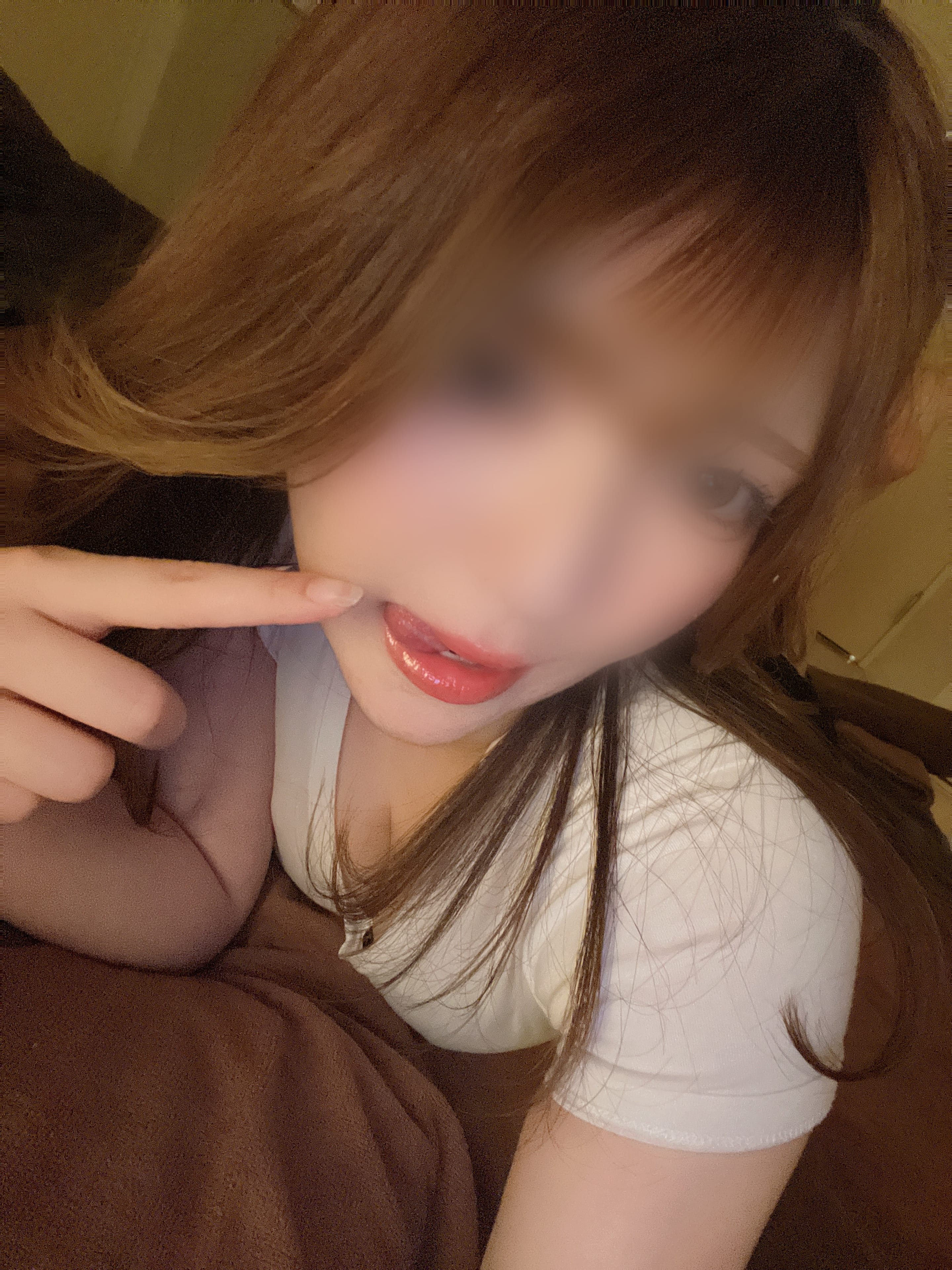 亜美「もみもみ」03/15(日) 23:52 | 亜美の写メ