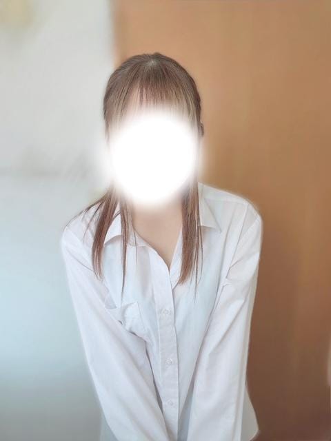 内山うらら