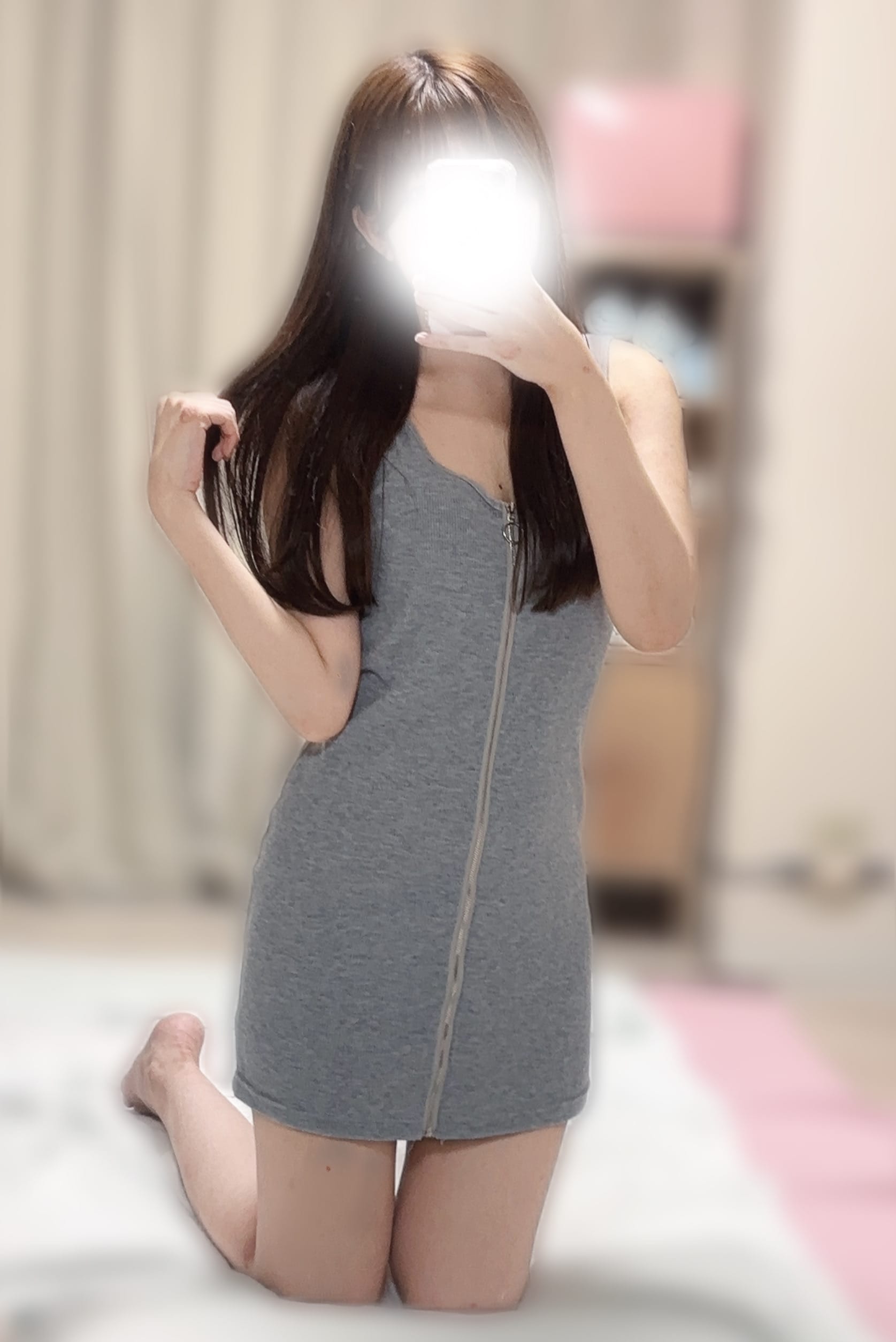 「出勤しました♡」03/18(水) 15:19 | 真中 ゆうりの写メ