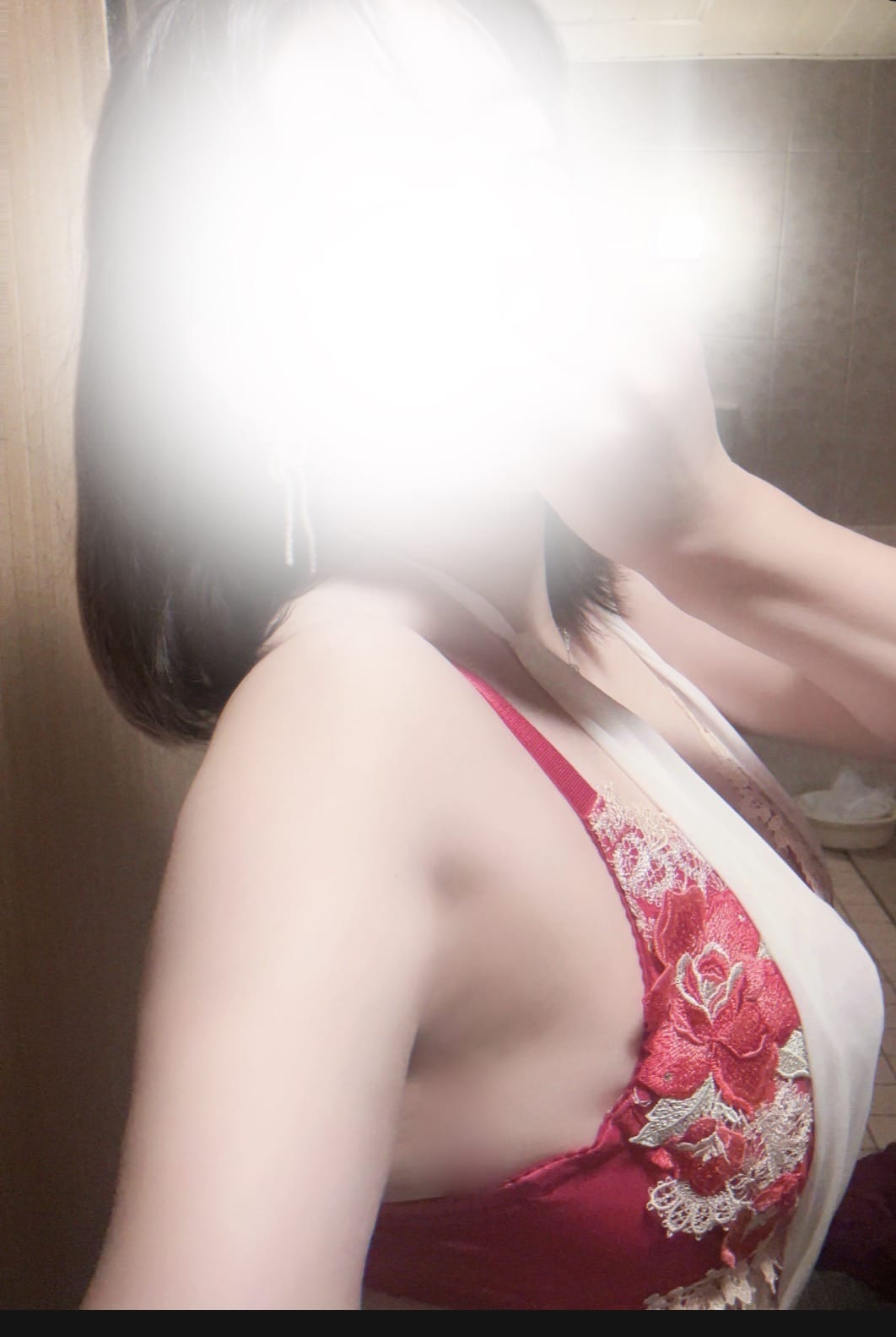 「明日急遽出勤になりました✨」03/19(木) 20:22 | 広瀬　あみの写メ