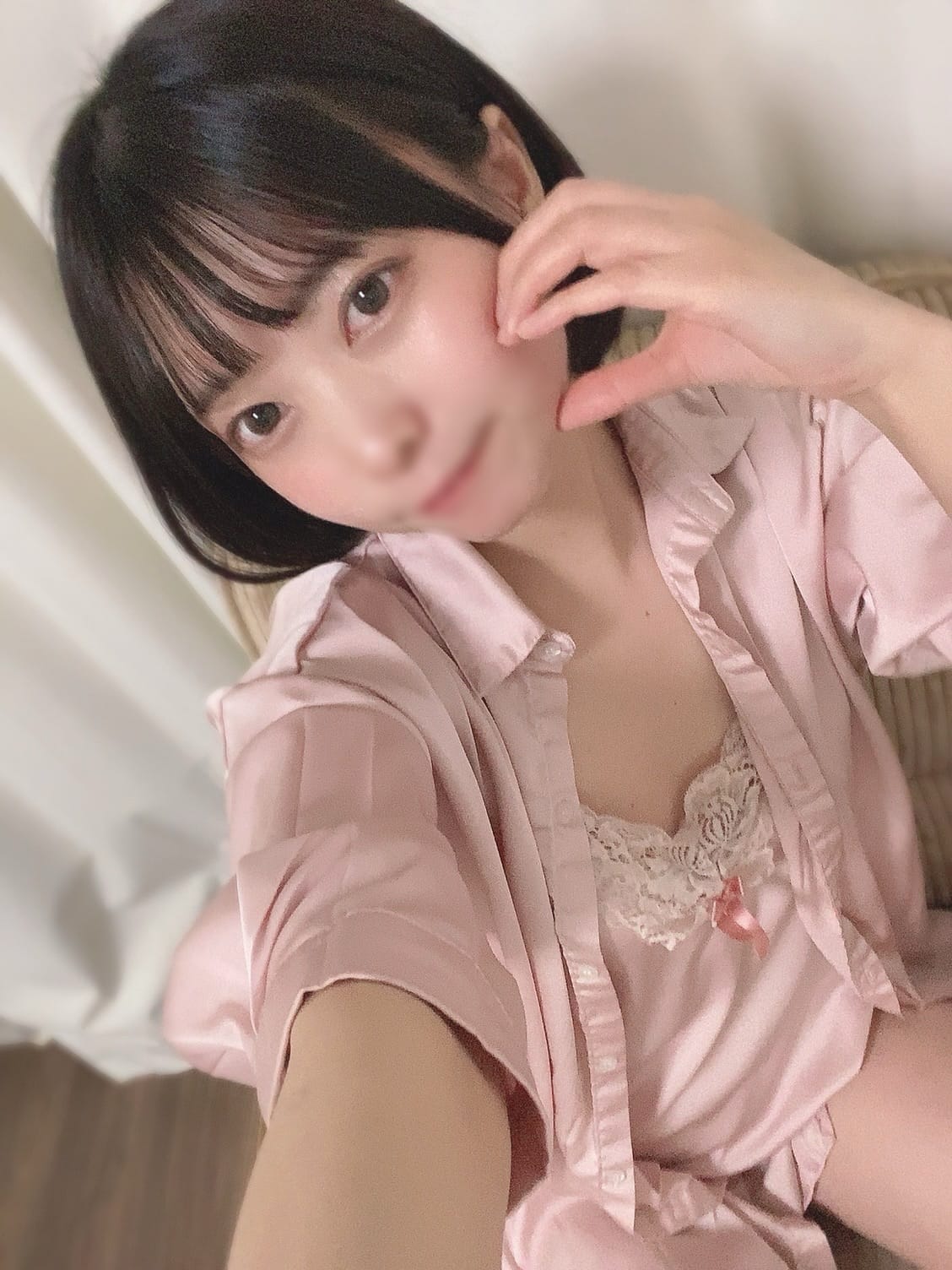 「出勤しました☆」03/25(水) 10:33 | 湊まほの写メ日記