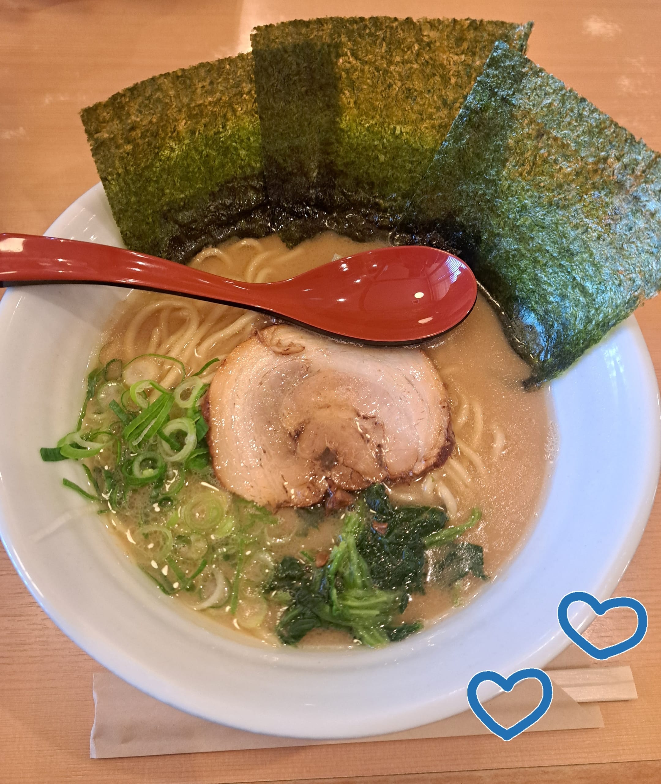 「ラーメン投稿は初めてかもー！」03/26(木) 15:55 | 白石　なつなの写メ