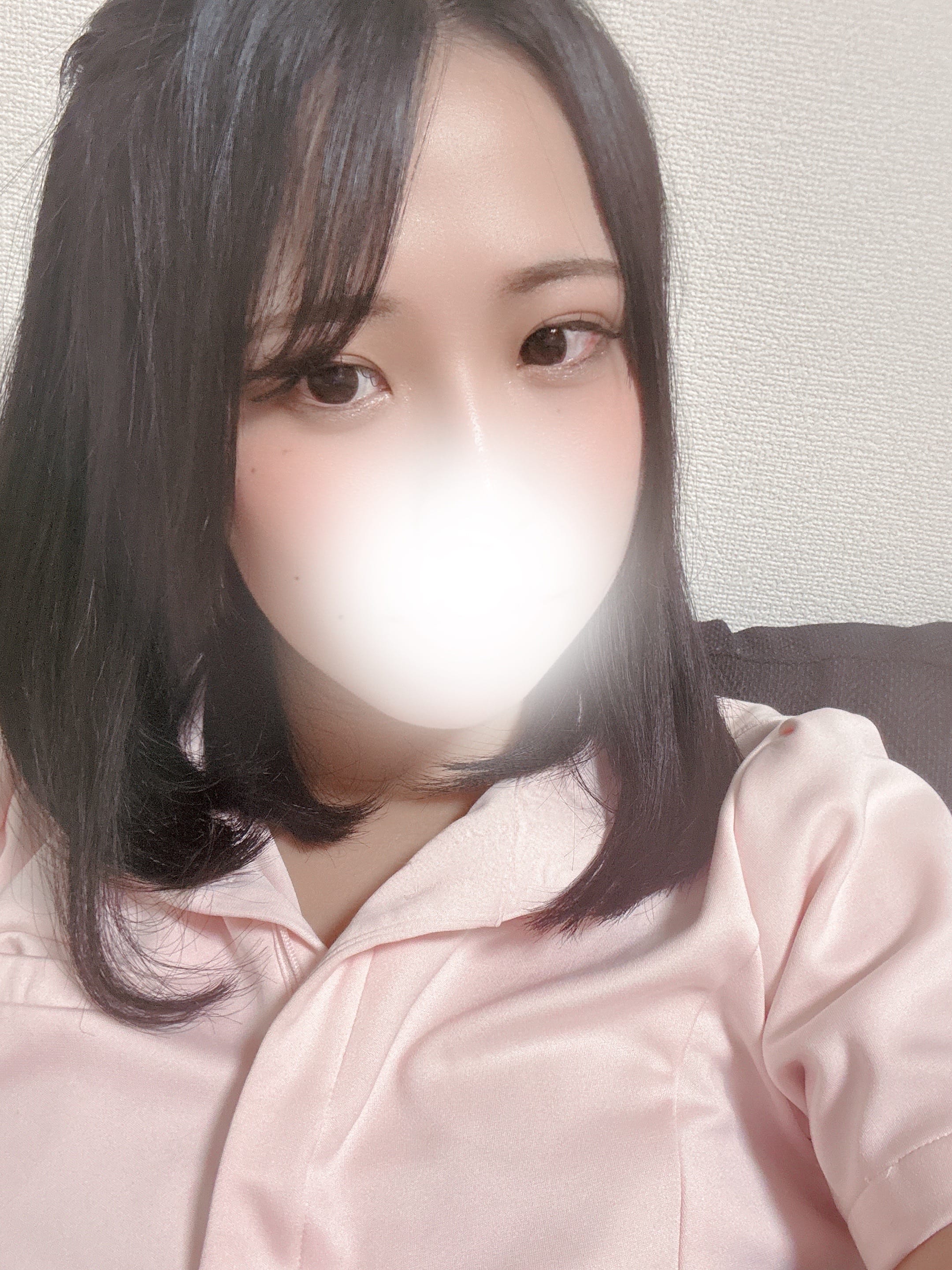 「出勤しました♪」03/29(日) 23:35 | 近本 りんの写メ
