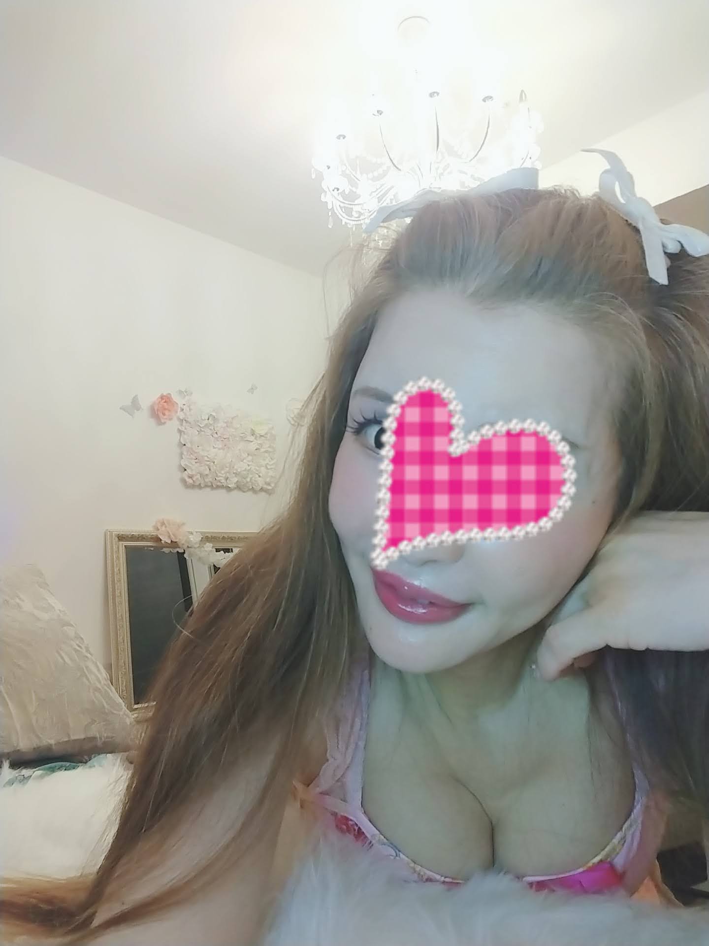 「こんばんは」03/31(火) 23:16 | 飛鳥の写メ