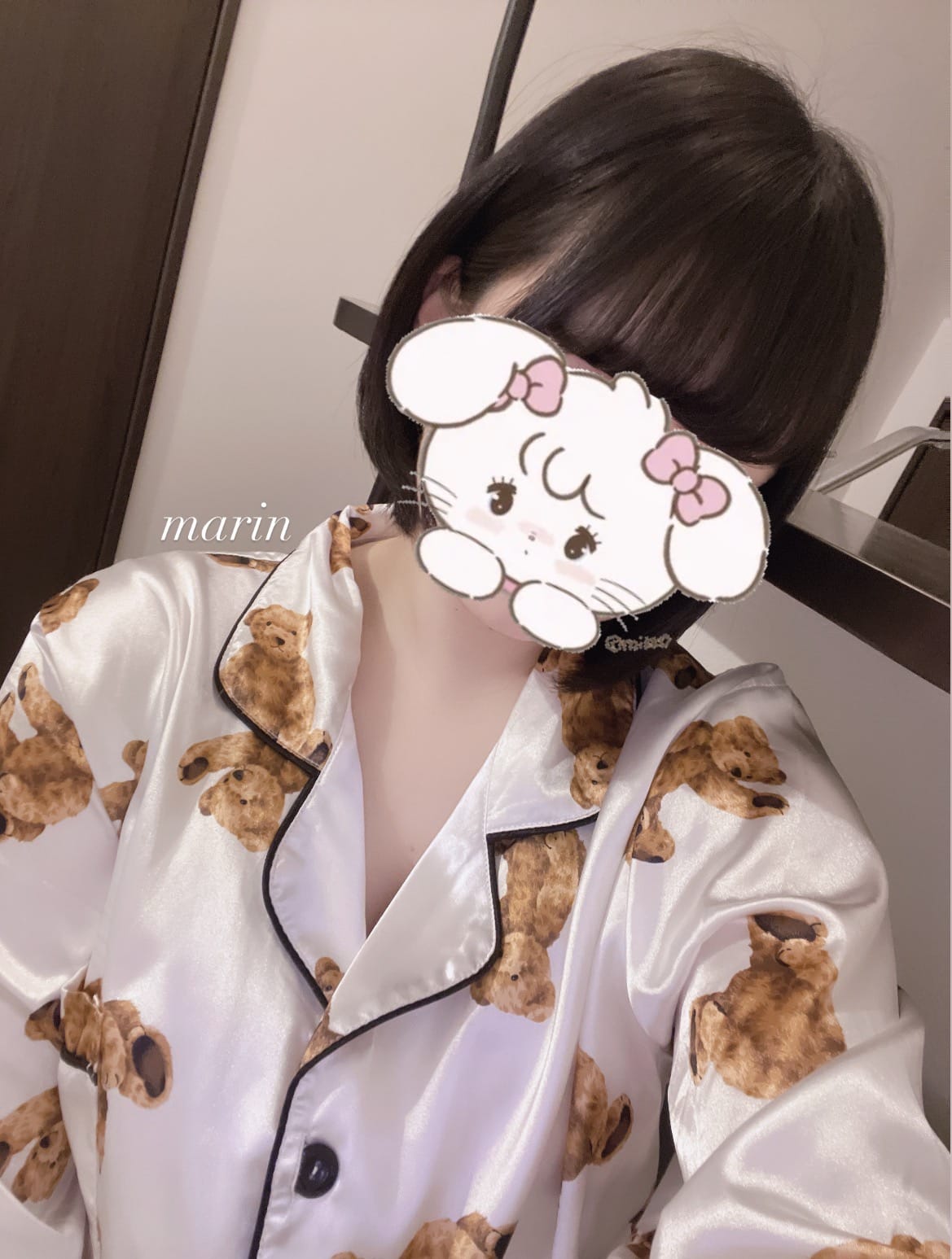 まりん「4月もよろしくね♡」04/01(水) 13:24 | まりんの写メ