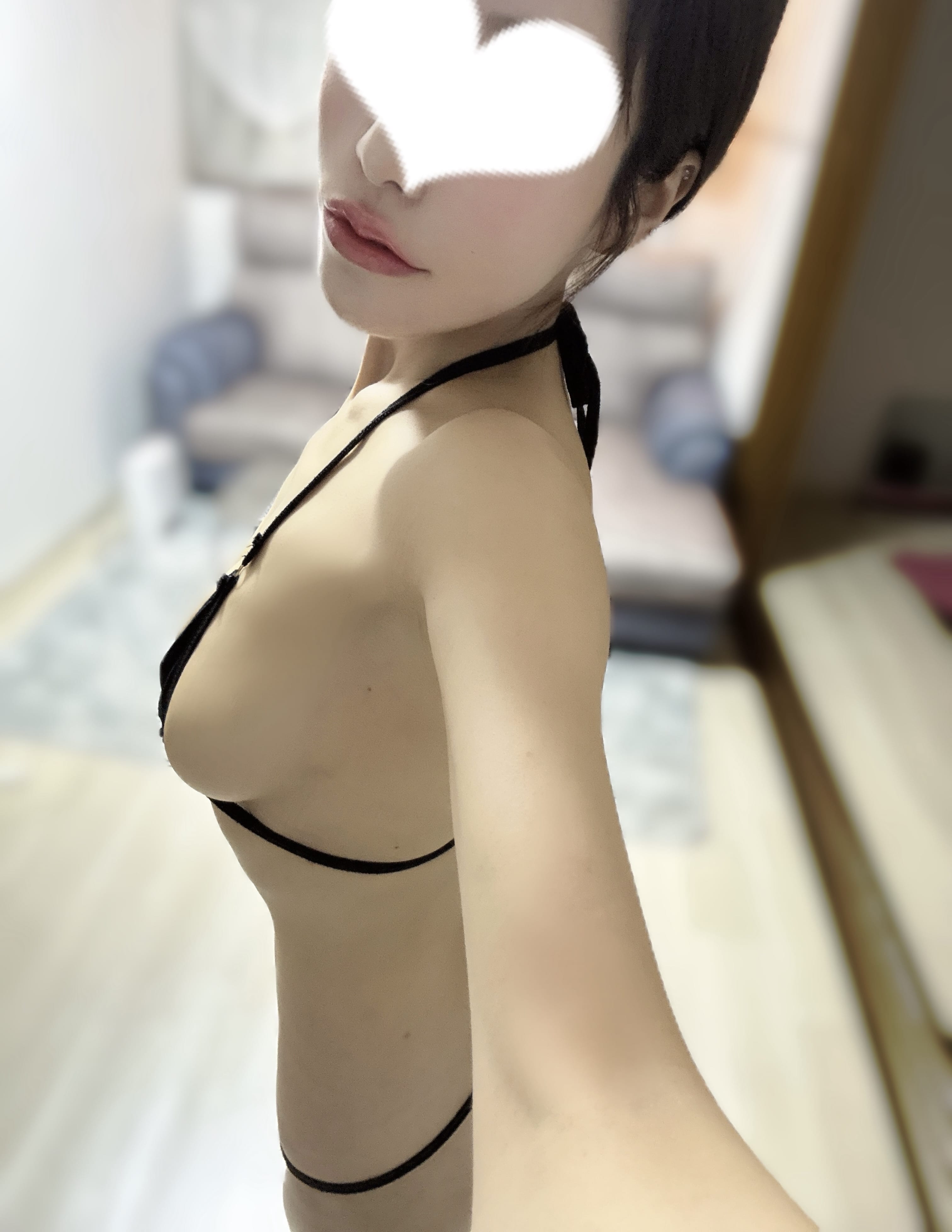 「4月♡」04/01(水) 18:44 | 西内　りんか(Premium)の写メ